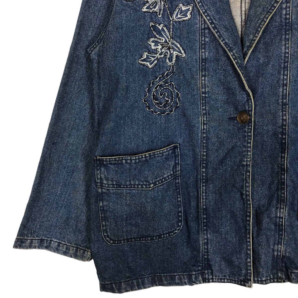 Japanese Brand 🔥Vtg Denim Jacket Embroidered Flower Corrose Issey Miyake Size US M / EU 48-50 / 2 - 4 Thumbnail