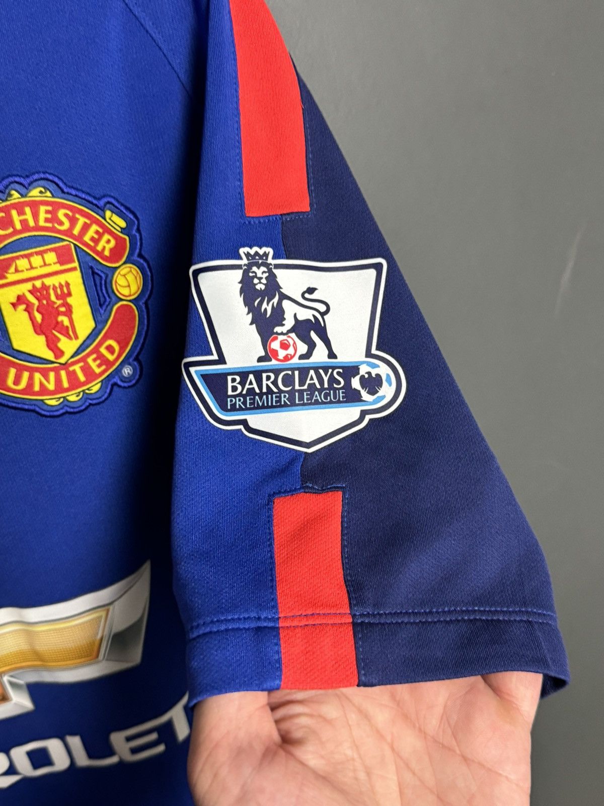 Nike Manchester United 14/15 Third Di Maria Football Jersey Size US M / EU 48-50 / 2 - 6 Thumbnail