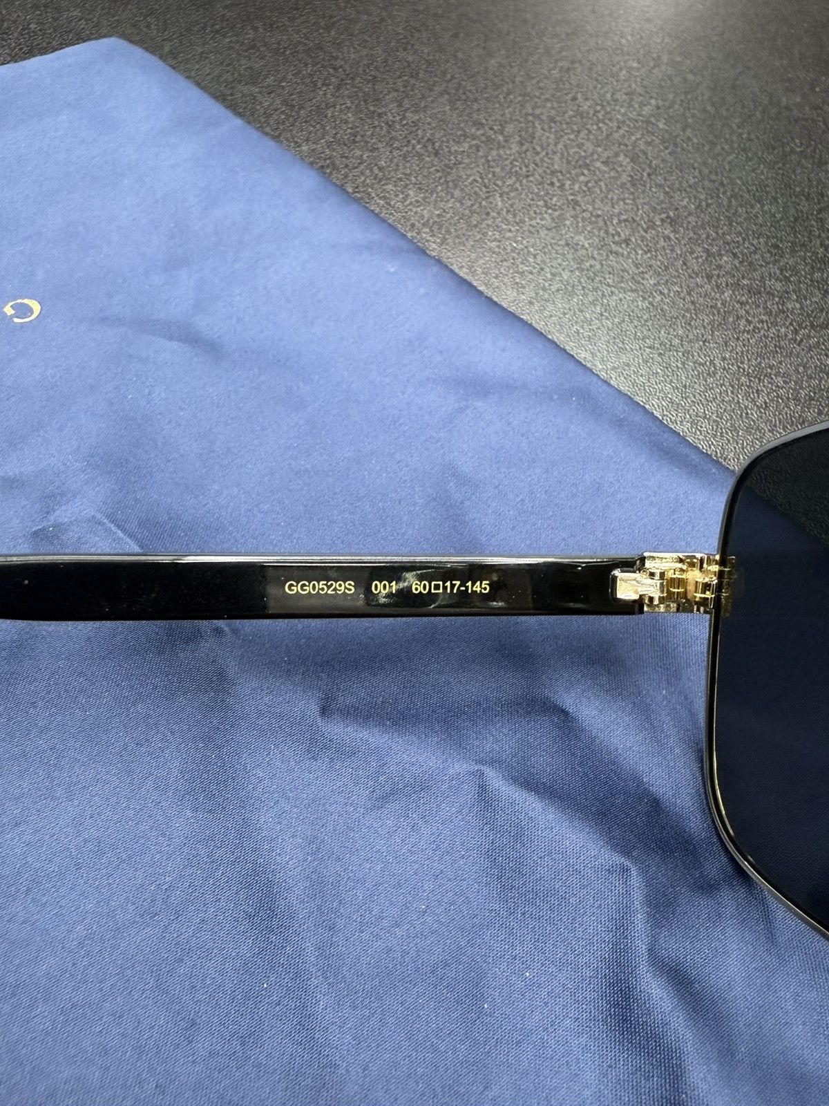 Gucci AUTHENTIC Men’s Gucci Gold Rim Sunglasses Size ONE SIZE - 10 Thumbnail