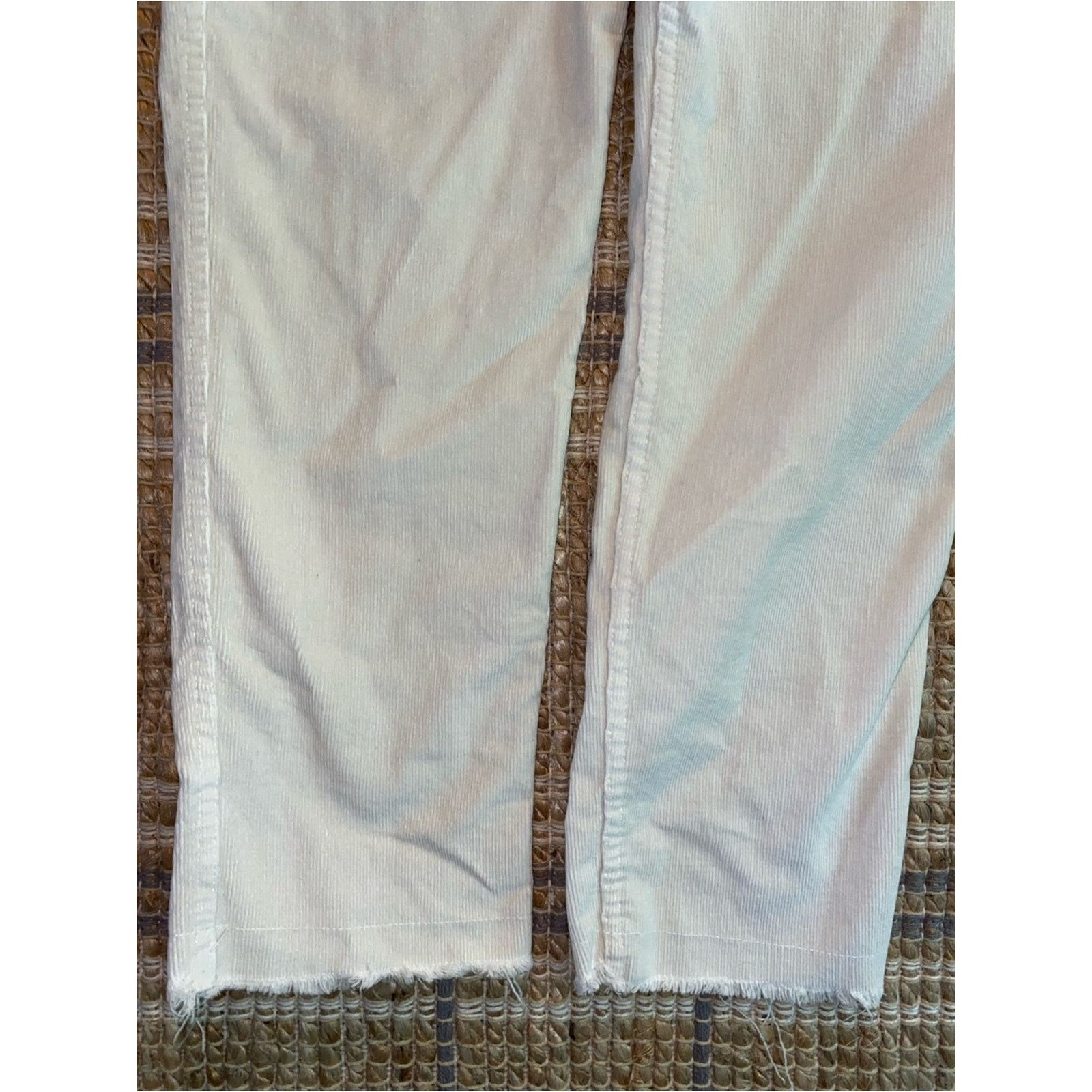 Nili Lotan NILI LOTAN $390 Jenna Corduroy Pant Winter White Womens 8 Size 30" / US 8 / IT 44 - 13 Thumbnail