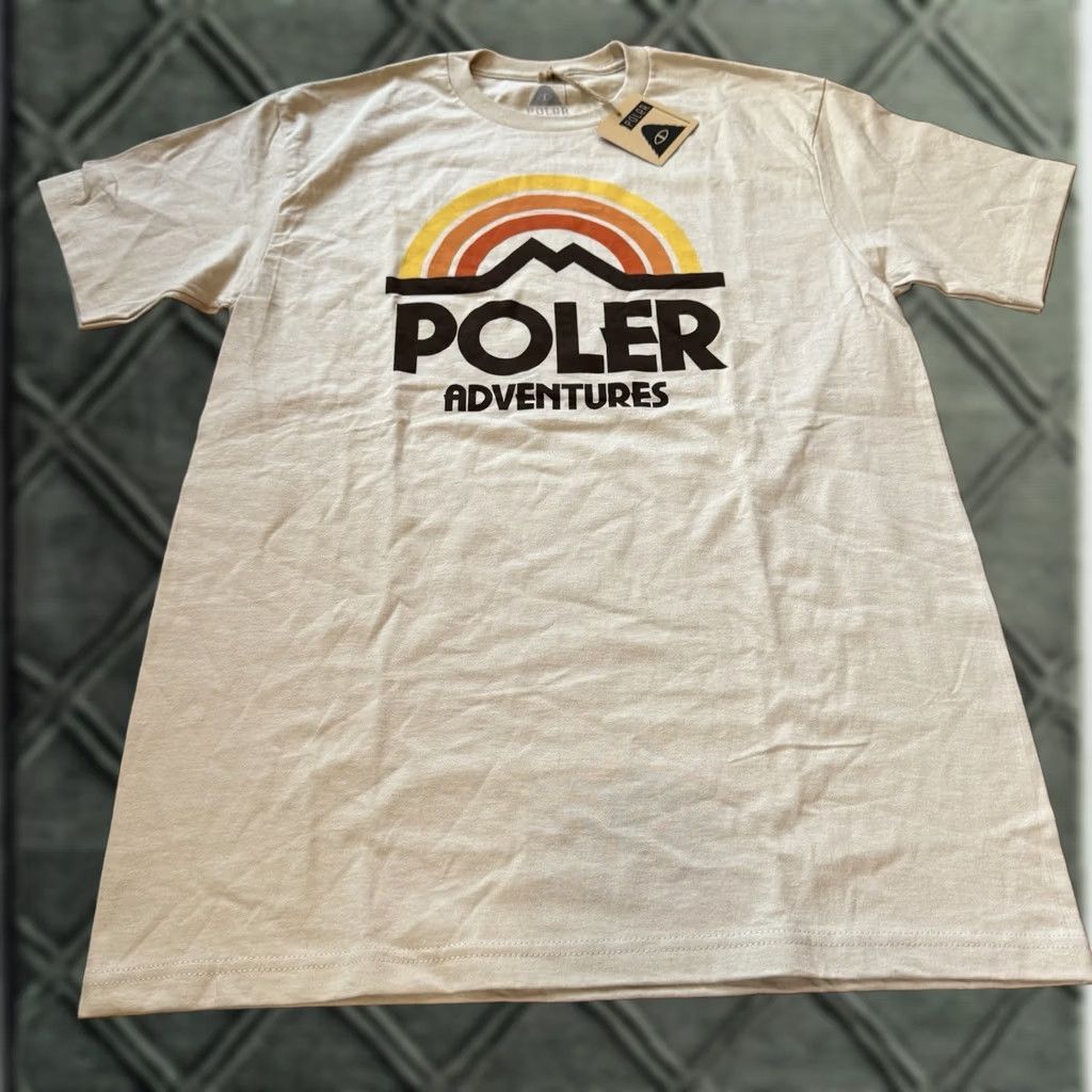 Poler Poler T Shirt Camp Vibes Crew Neck Cotton Casual Tee Mens Medium Beige Shirt Regular Men Short Sleeve Vintage: No Gender: Mens Size US M / EU 48-50 / 2 - 1 Thumbnail