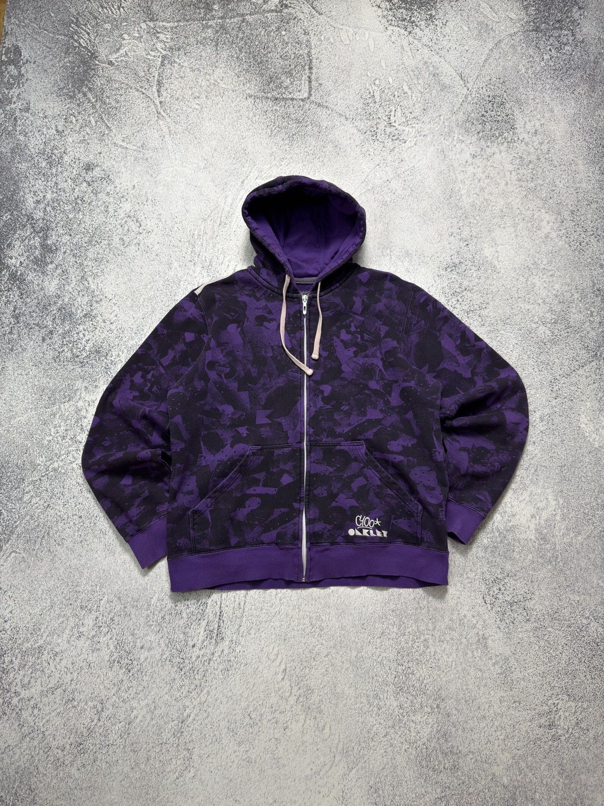 Oakley VINTAGE OAKLEY ALL OVER PRINT PURPLE ZIP UP HOODIE Y2K Size US L / EU 52-54 / 3 - 1 Thumbnail