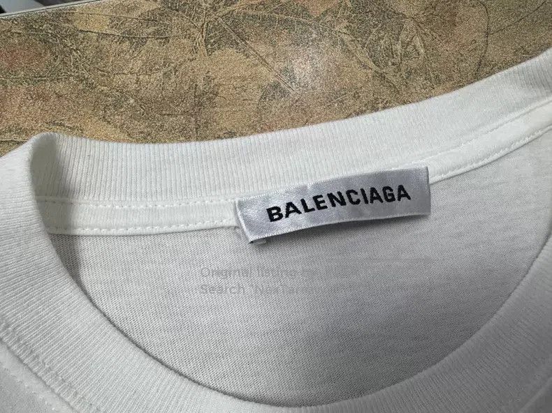 Balenciaga Balenciaga Buckle T-Shirt Letter Logo Printed Round Neck S Size S / US 4 / IT 40 - 3 Thumbnail