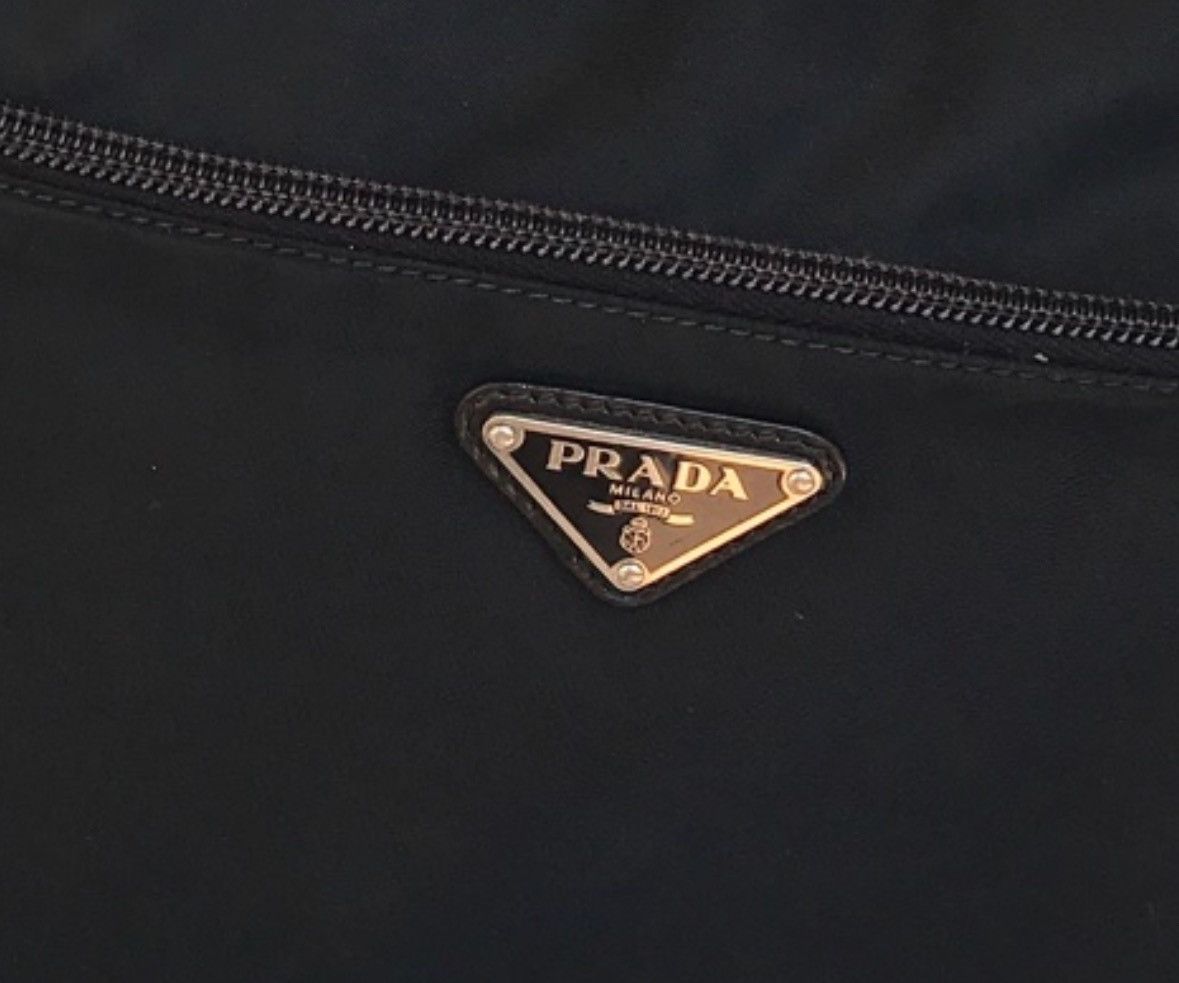 Prada 🔥Hot Items 🔥Prada Crossbody Size ONE SIZE - 8 Thumbnail