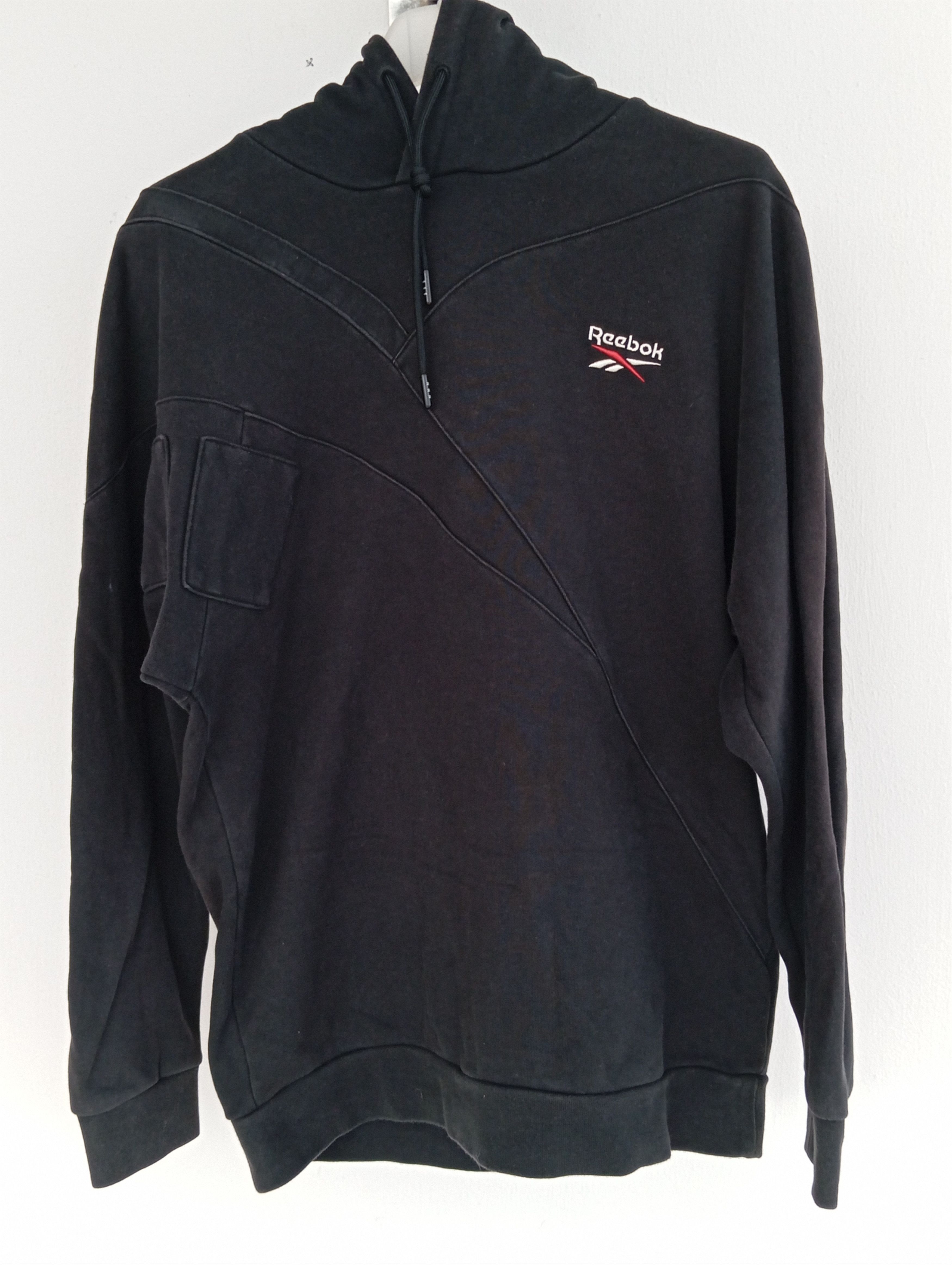 Reebok Vintage Black reebook hoodie Size US L / EU 52-54 / 3 - 1 Thumbnail