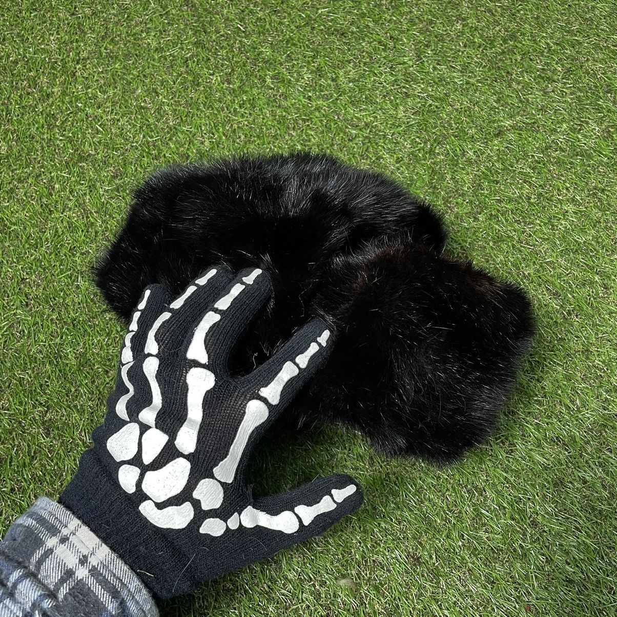 Vintage Vintage Y2K Fuzzy Alt Beanie Ushanka Hat Grunge Boxy Logo OS Size ONE SIZE - 6 Thumbnail