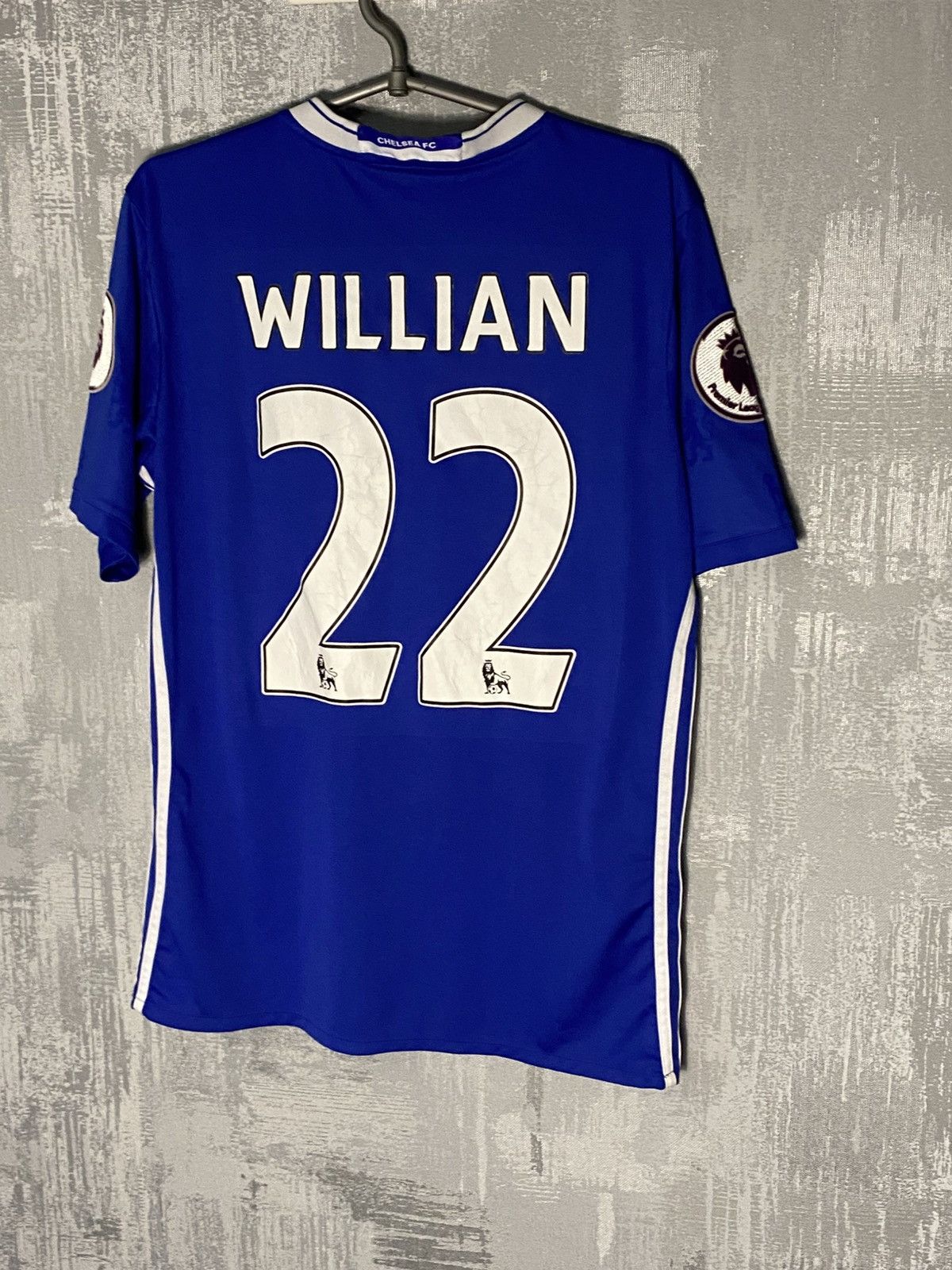 Adidas Chelsea Adidas Soccer Jersey 2016/17 Home #22 Willian kit Size US M / EU 48-50 / 2 - 2 Thumbnail