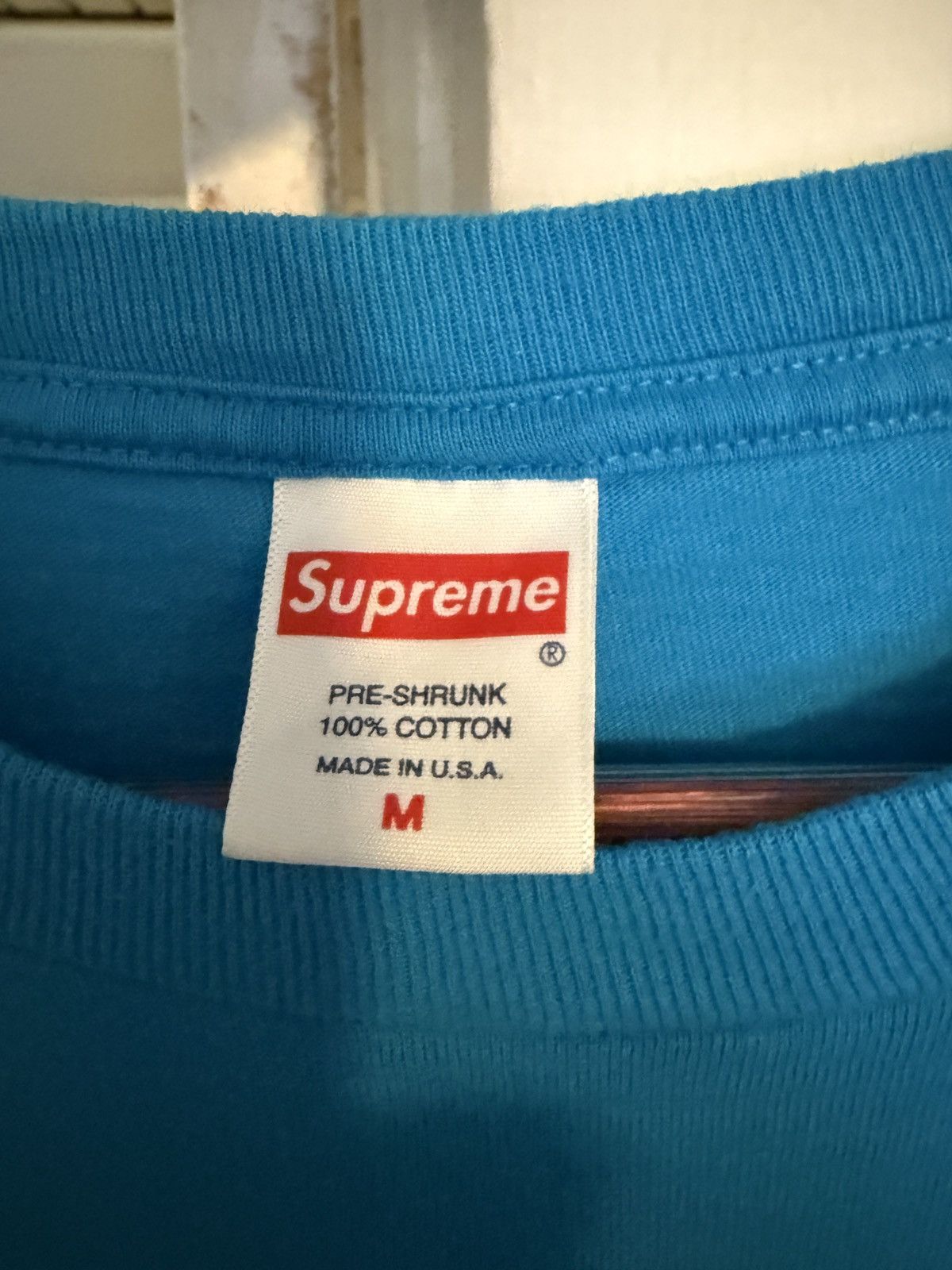 Supreme supreme futura logo tee blue Size US M / EU 48-50 / 2 - 3 Thumbnail