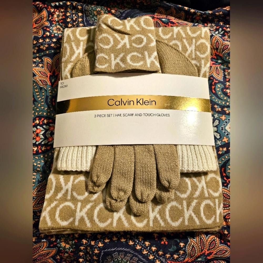 Calvin Klein Calvin Klein 3 Pc Set Hat, Scarf & Touch Gloves OS Tan/Brown Size ONE SIZE - 1 Thumbnail
