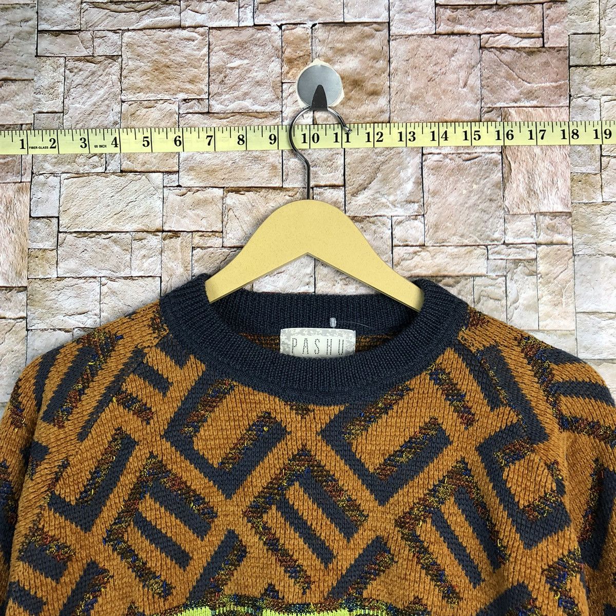 Vintage Pashu Brown art vintage Knitwear sweatshirt #A418 Size US L / EU 52-54 / 3 - 4 Thumbnail