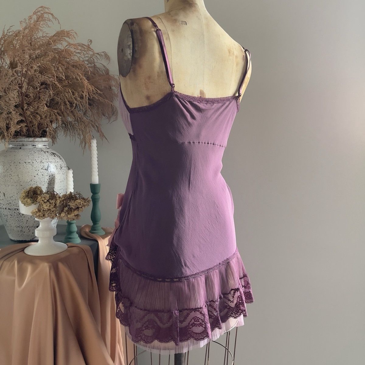 Victoria's Secret Victoria’s Secret Deep Plum Silk Mini Slip Dress (M) Size M / US 6-8 / IT 42-44 - 12 Thumbnail