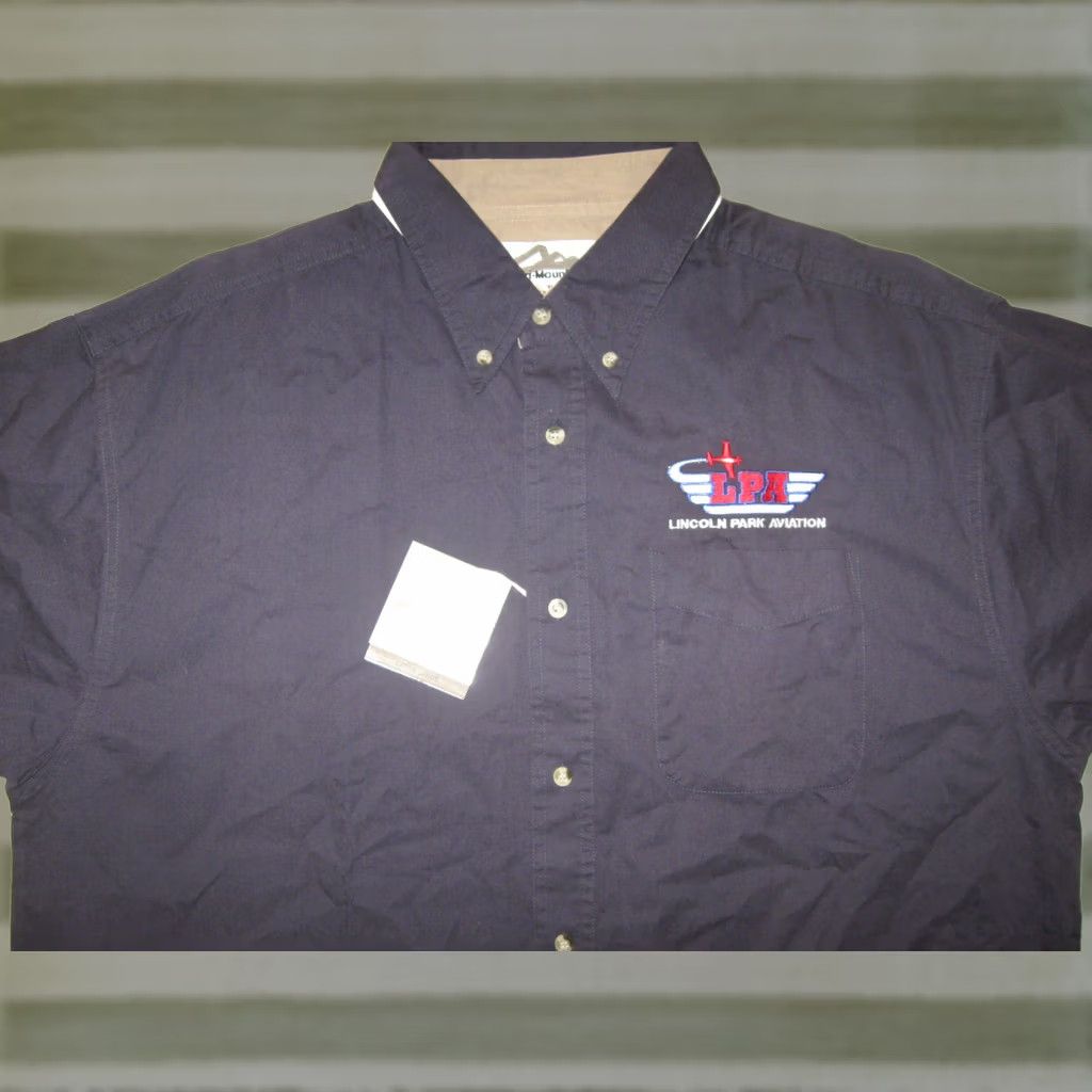 Vintage VINTAGE Lincoln Park Aviation Button-Down Shirt Men XL Blue Embroidered Pockets TriMountain Button-Up Aviation 90s Size US XL / EU 56 / 4 - 1 Thumbnail