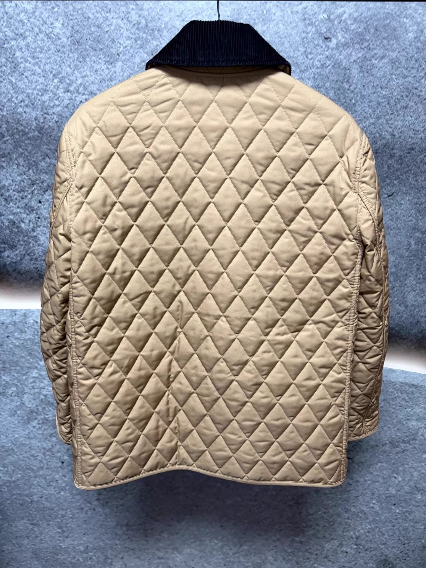 Burberry Burberry Women's Gold Padded Jacket M Size M / US 6-8 / IT 42-44 - 2 Thumbnail