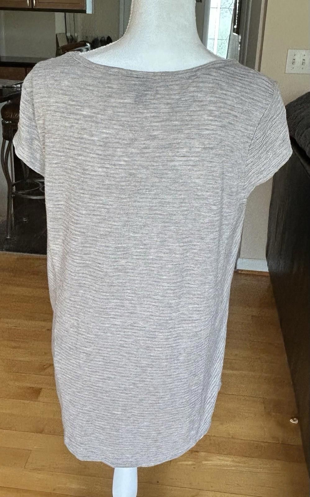 Massimo Osti Mossimo Textured Taupe Rayon Blend Top Shirt L Size L / US 10 / IT 46 - 2 Thumbnail