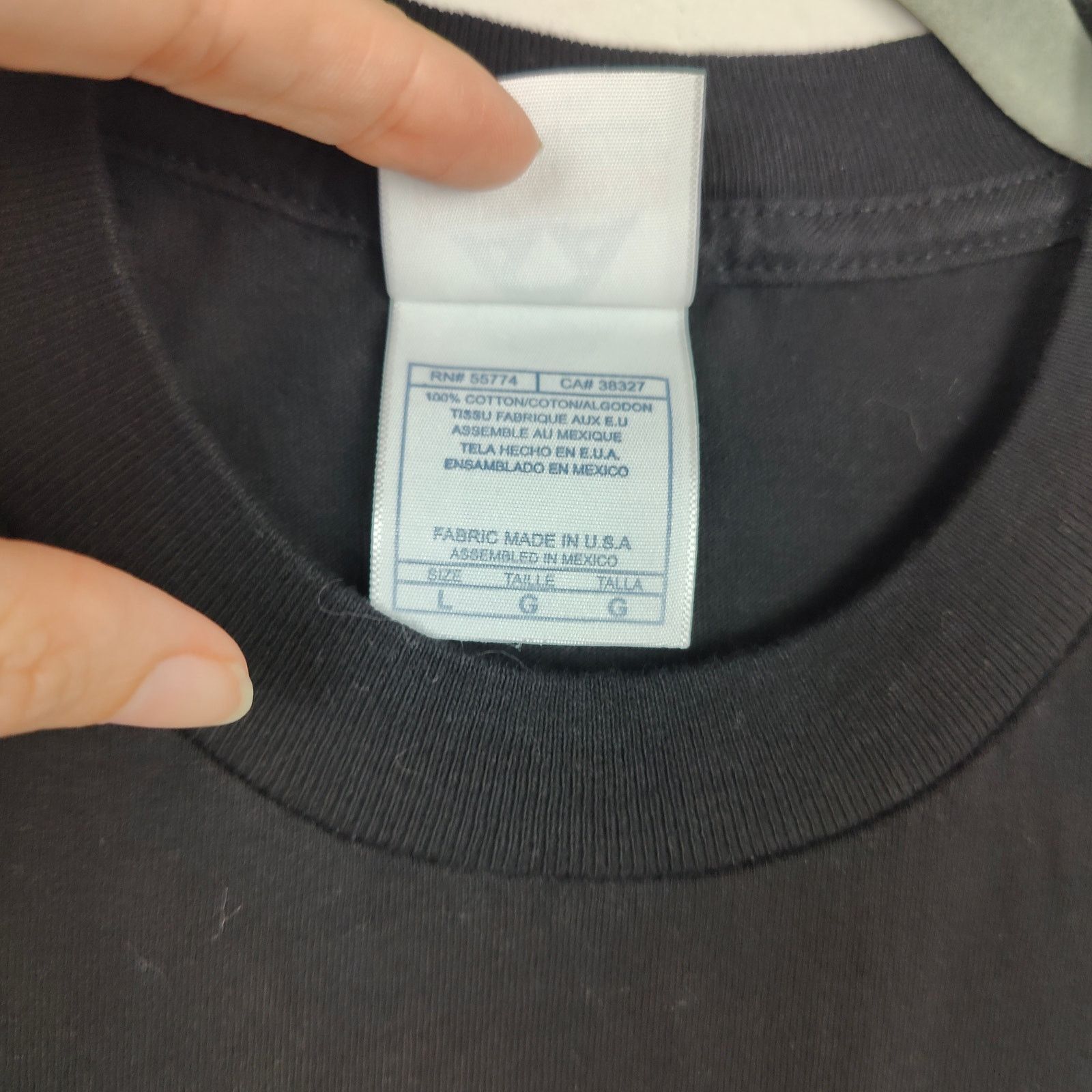 Other Vintage Y2K Barbed Wire T-Shirt Mens Large Black Cotton Size US L / EU 52-54 / 3 - 5 Thumbnail