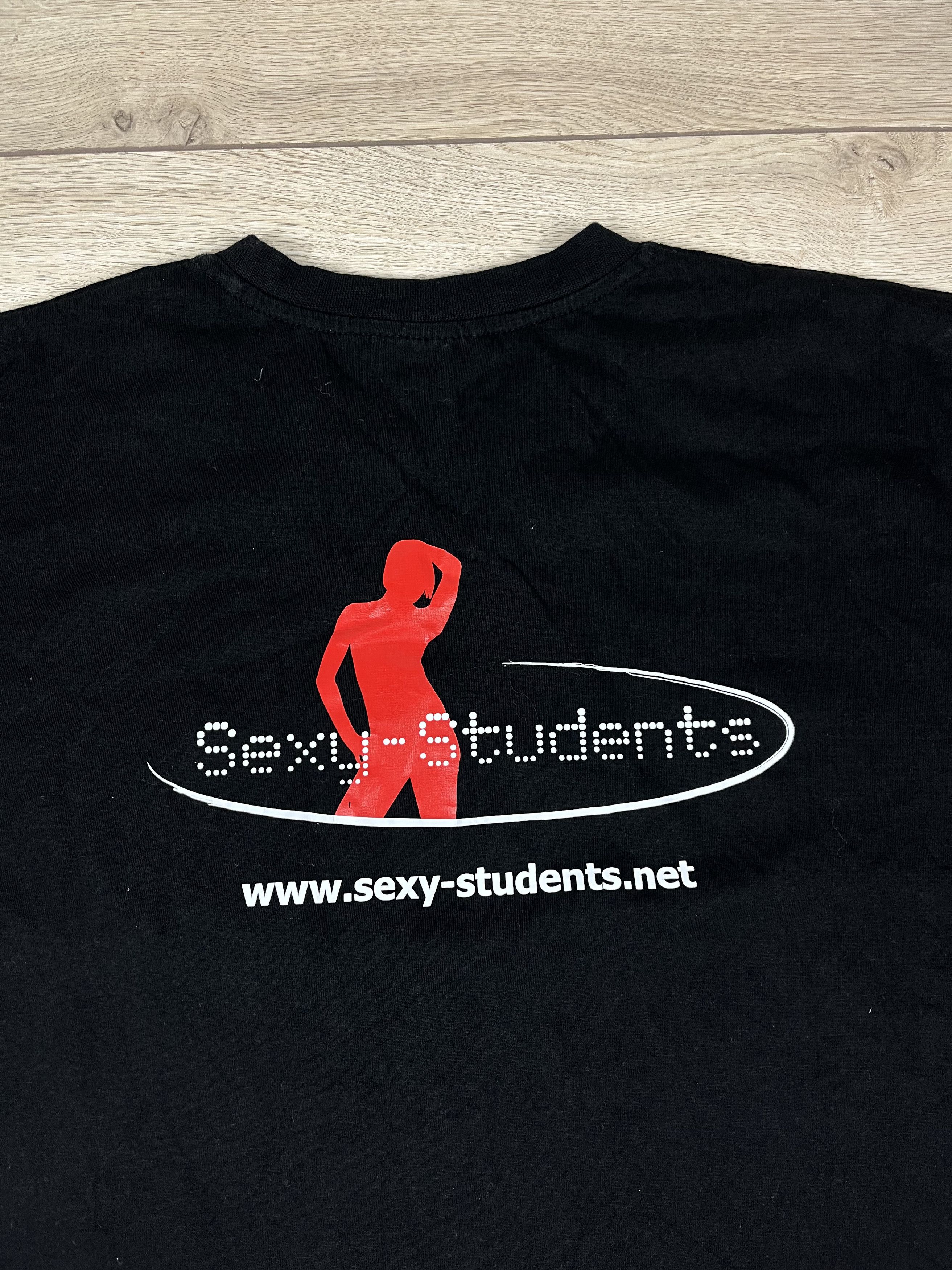 Vintage Vintage Y2K Sexy Students Website Funny Sarcastic Tshirt Size US L / EU 52-54 / 3 - 4 Thumbnail