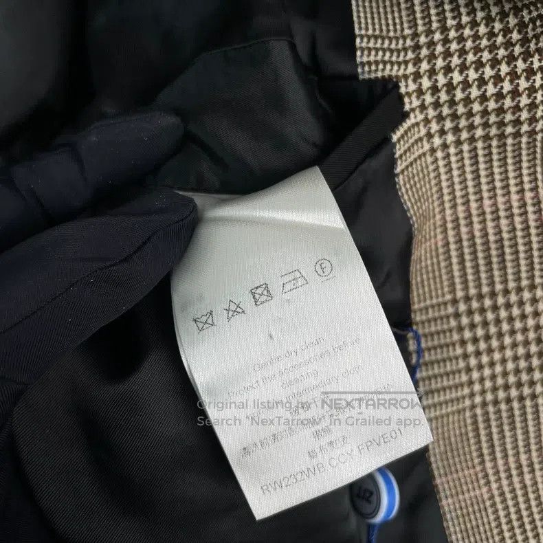 Louis Vuitton Louis Vuitton Double-breasted wool blazer Size XXS / US 00 / IT 34 - 8 Thumbnail