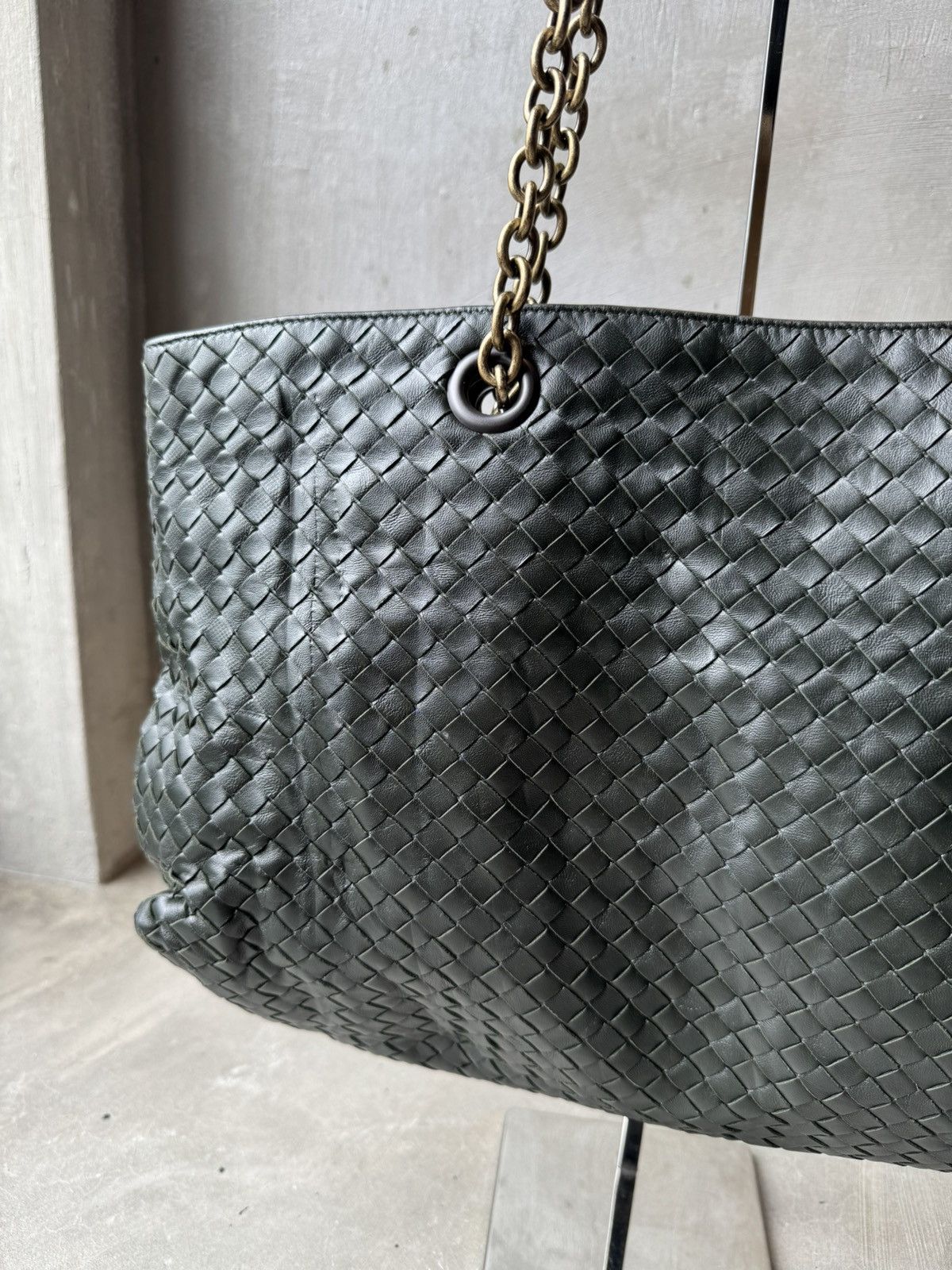 Bottega Veneta Bottega Veneta Medium Intrecciato Double Chain Tote Size ONE SIZE - 3 Thumbnail