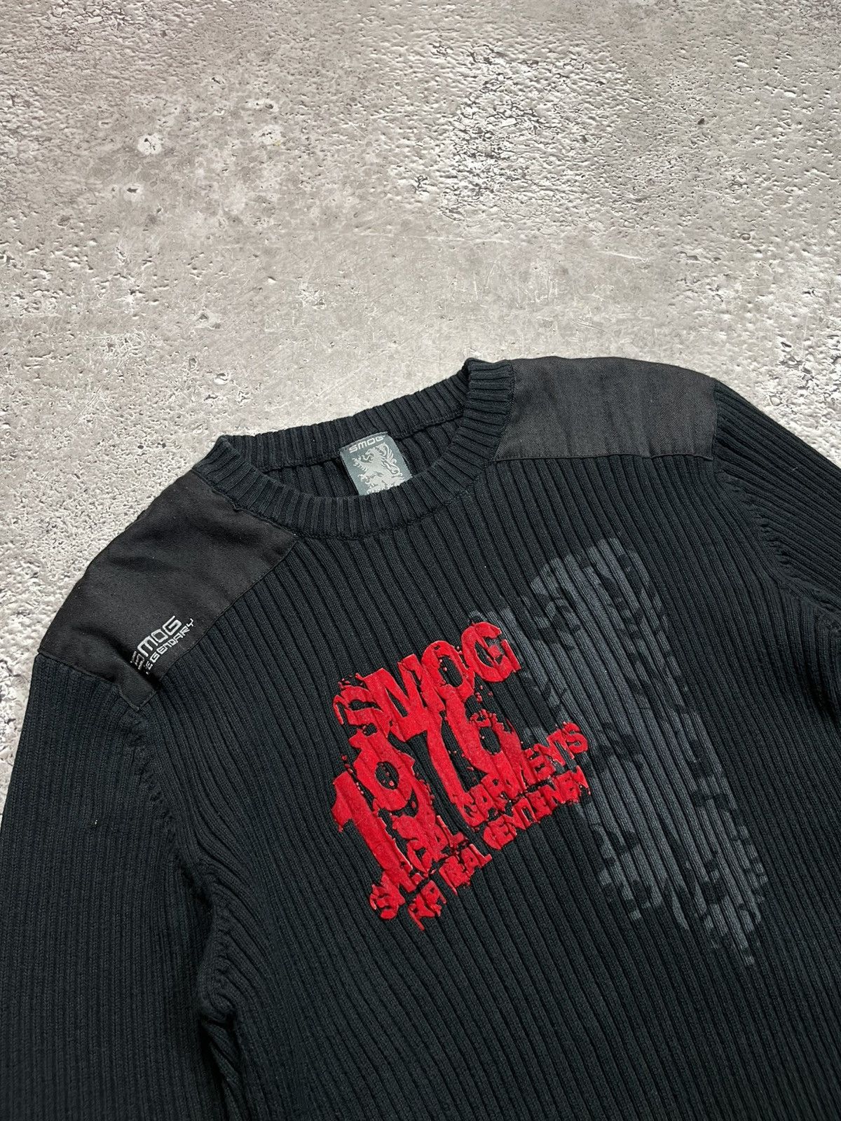 Other SMOG Ribbed Knit Long Sleeve Sweater Black Red Print XXL Size US XXL / EU 58 / 5 - 5 Thumbnail