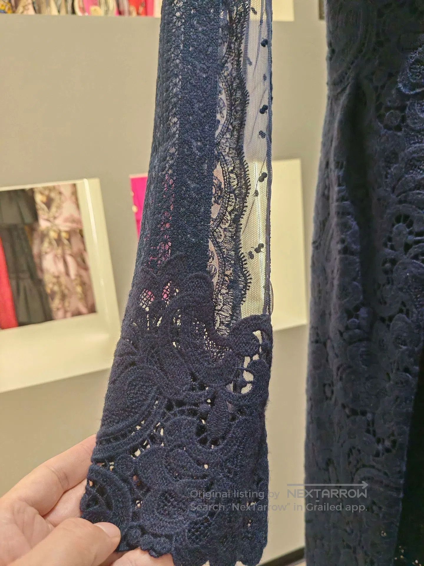 Ermanno Scervino Ermanno Scervino Navy Lace Dress. Size S / US 4 / IT 40 - 9 Thumbnail