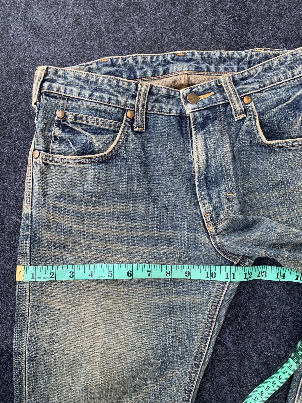 Wrangler FLARE WRANGLER JEANS FADED. Size US 30 / EU 46 - 5 Thumbnail