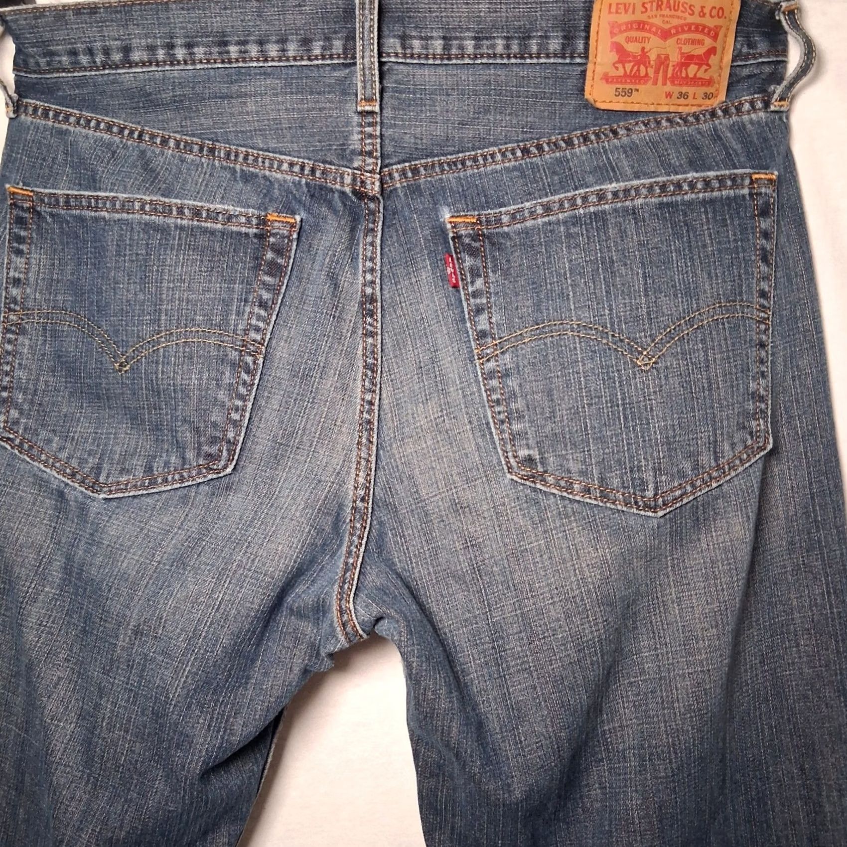 Levi's Levi's 559 Jeans 36x29 Men Medium Wash Blue Distressed Work Pants Reading read Size US 36 / EU 52 - 4 Thumbnail