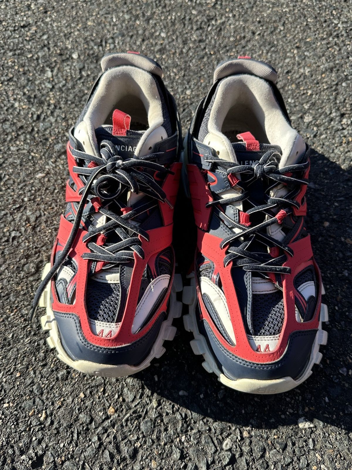 Balenciaga Balenciaga Track LED Red/White Size US 11 / EU 44 - 15 Thumbnail