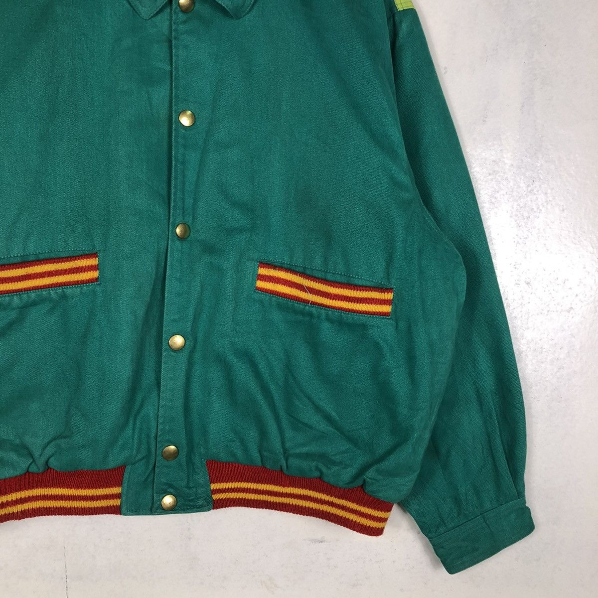 Japanese Brand 📌VINTAGE BOMBER JACKET JIRO JIRO BIG LOGO SPELL OUT Size US L / EU 52-54 / 3 - 7 Thumbnail