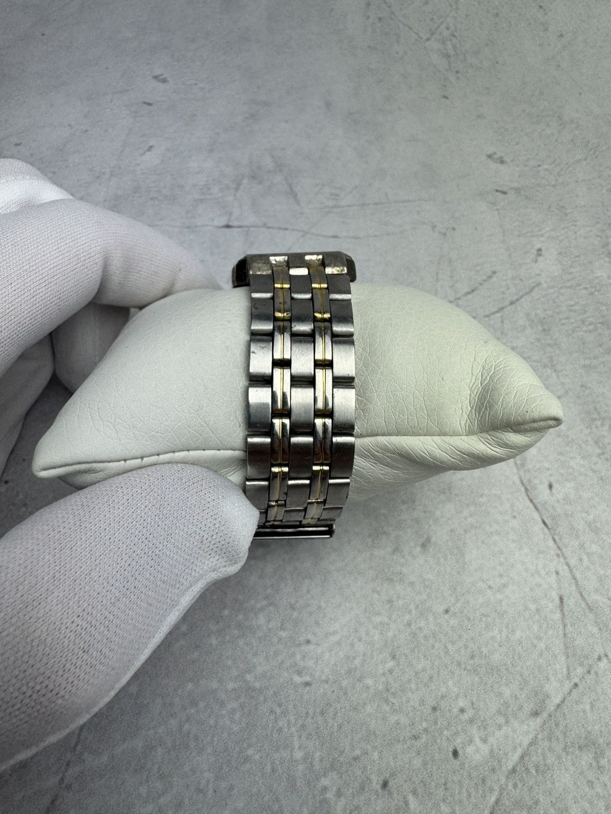 Japanese Brand × Vintage Q&Q Japanese Style Watch Vintage Size ONE SIZE - 2 Thumbnail
