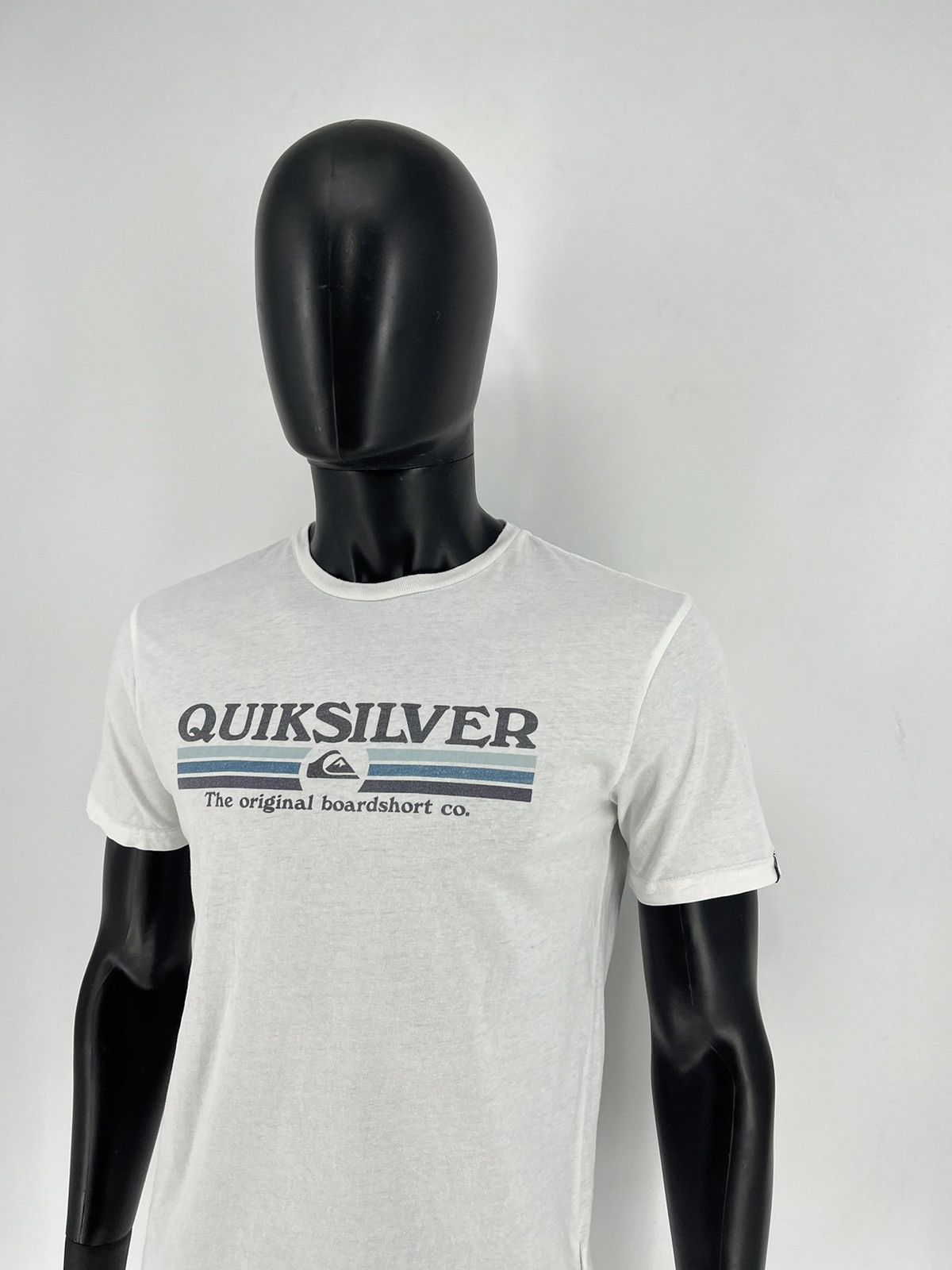 Quiksilver Vintage Quiksilver T-Shirt Size S White Surf Skateboard y2k Size US S / EU 44-46 / 1 - 4 Thumbnail