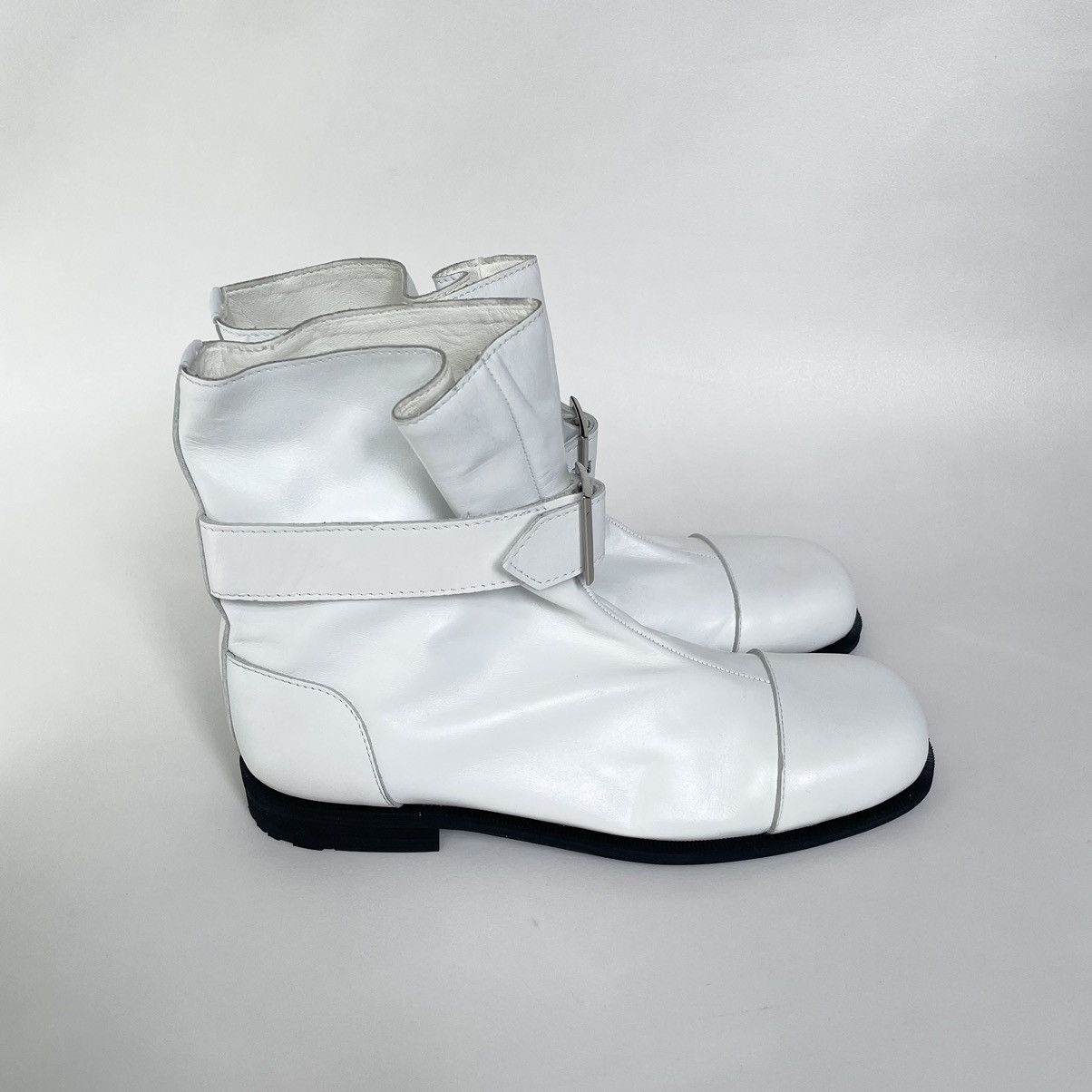 Comme des Garcons Square Toe Black Leather Buckle Boots Size US 8 / IT 38 - 1 Thumbnail