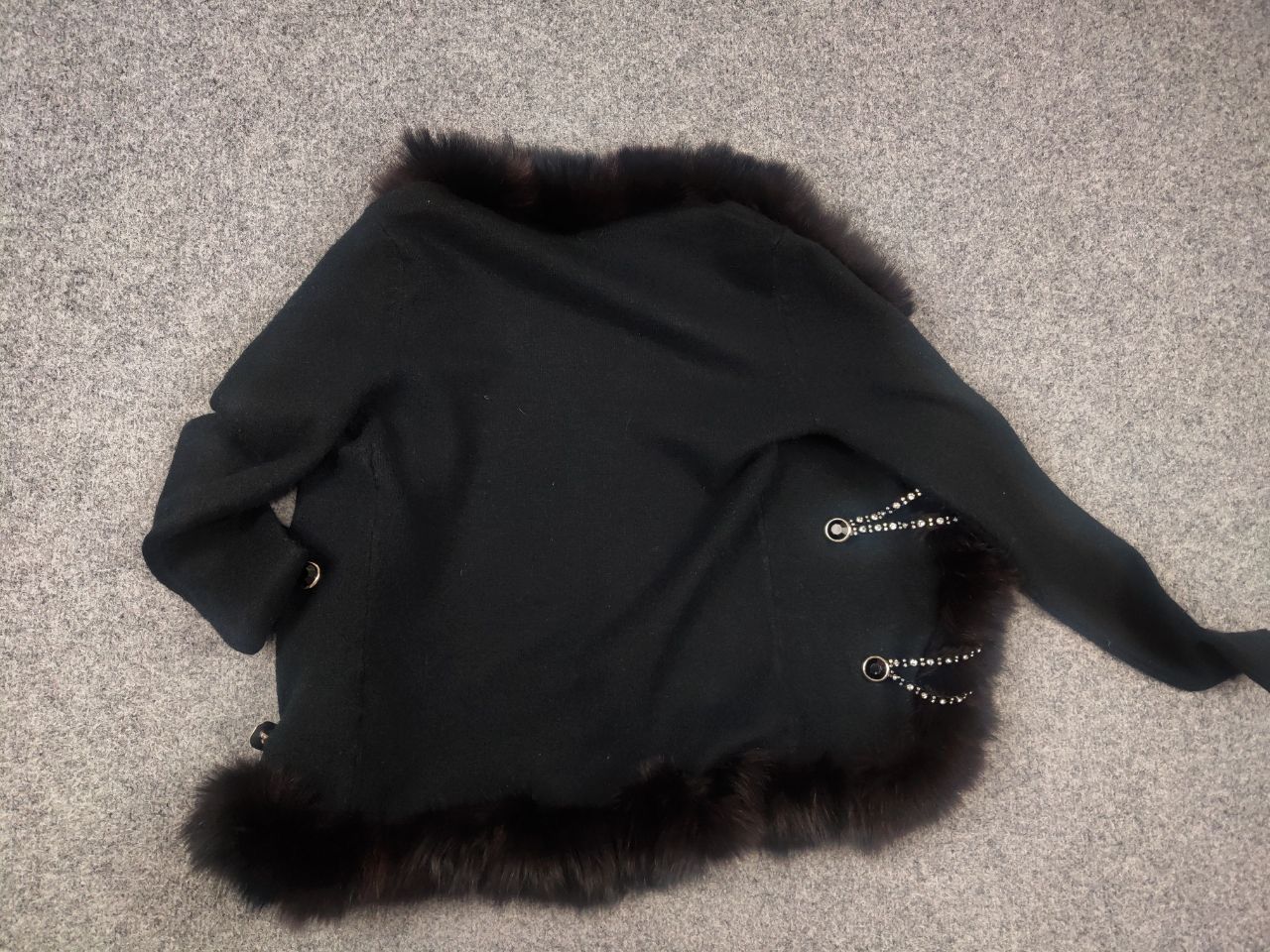 If Six Was Nine Vintage Y2K Grunge cardigan fur chains if six was nine Size L / US 10 / IT 46 - 11 Thumbnail