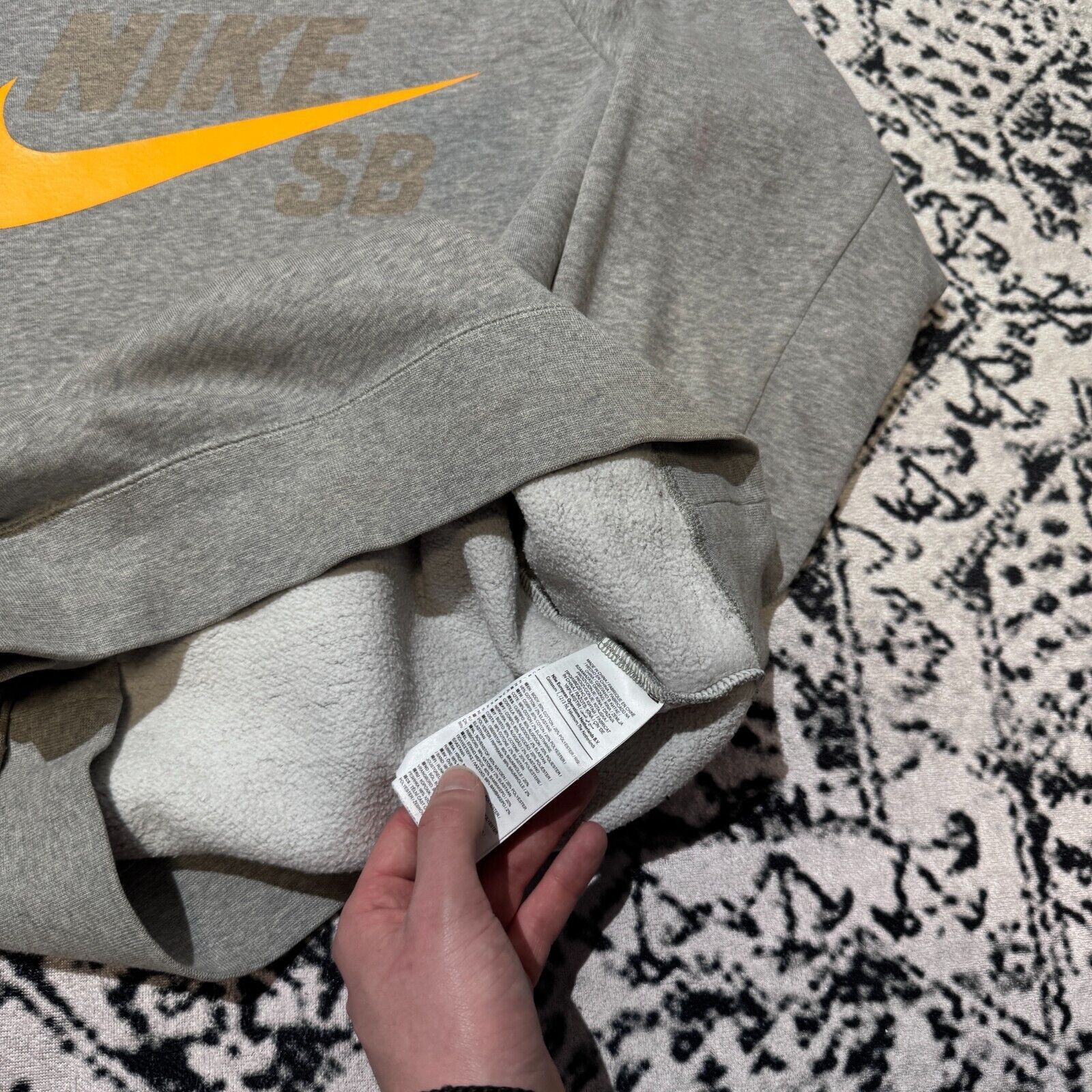 Nike × Vintage Vintage Nike Gray Cotton Crewneck Size S Y2k 90s Logo Sb Size US S / EU 44-46 / 1 - 9 Thumbnail