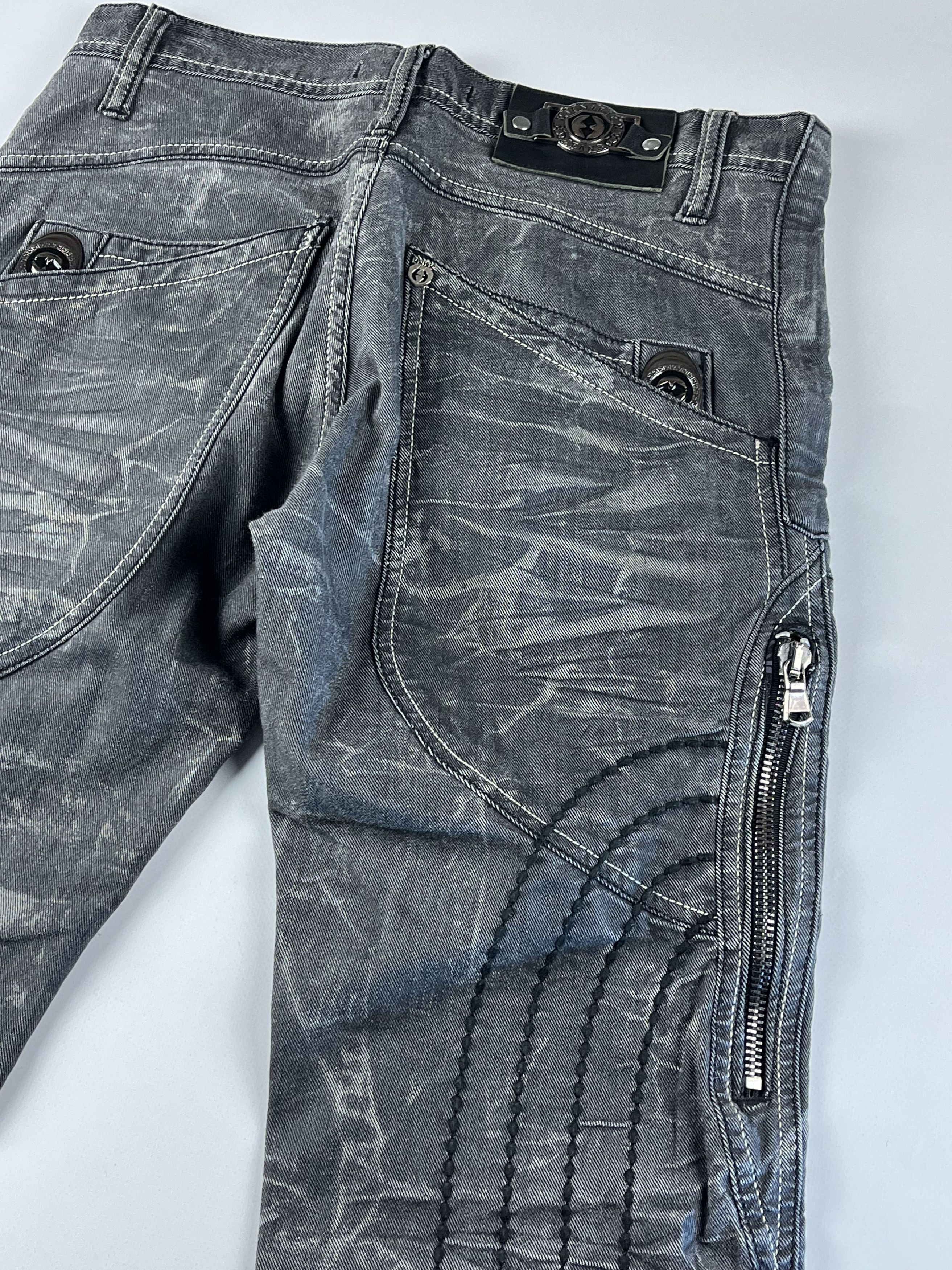 Japanese Brand Rare Avantgarde Vintage Faded Jean Size US 31 - 3 Thumbnail