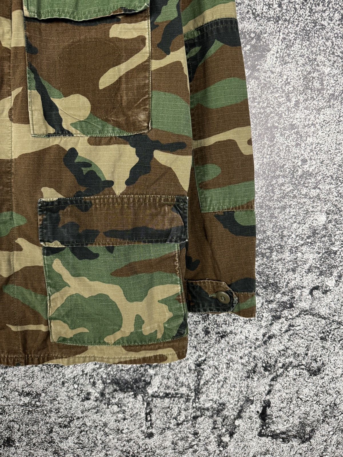 Vintage US ARMY Military Combat Camo Jacket Shirt U.S. Air Force Size US S / EU 44-46 / 1 - 5 Thumbnail