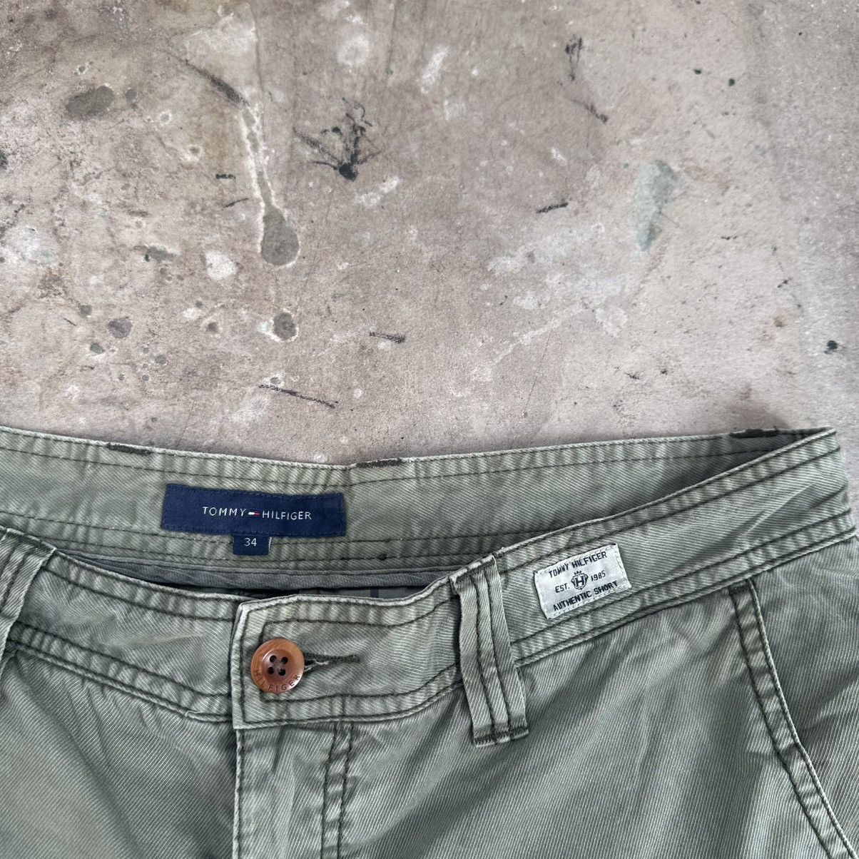 Tommy Hilfiger Tommy Hilfiger Shorts Japanese Front Multi-Pocket Cotton Size US 34 / EU 50 - 6 Thumbnail