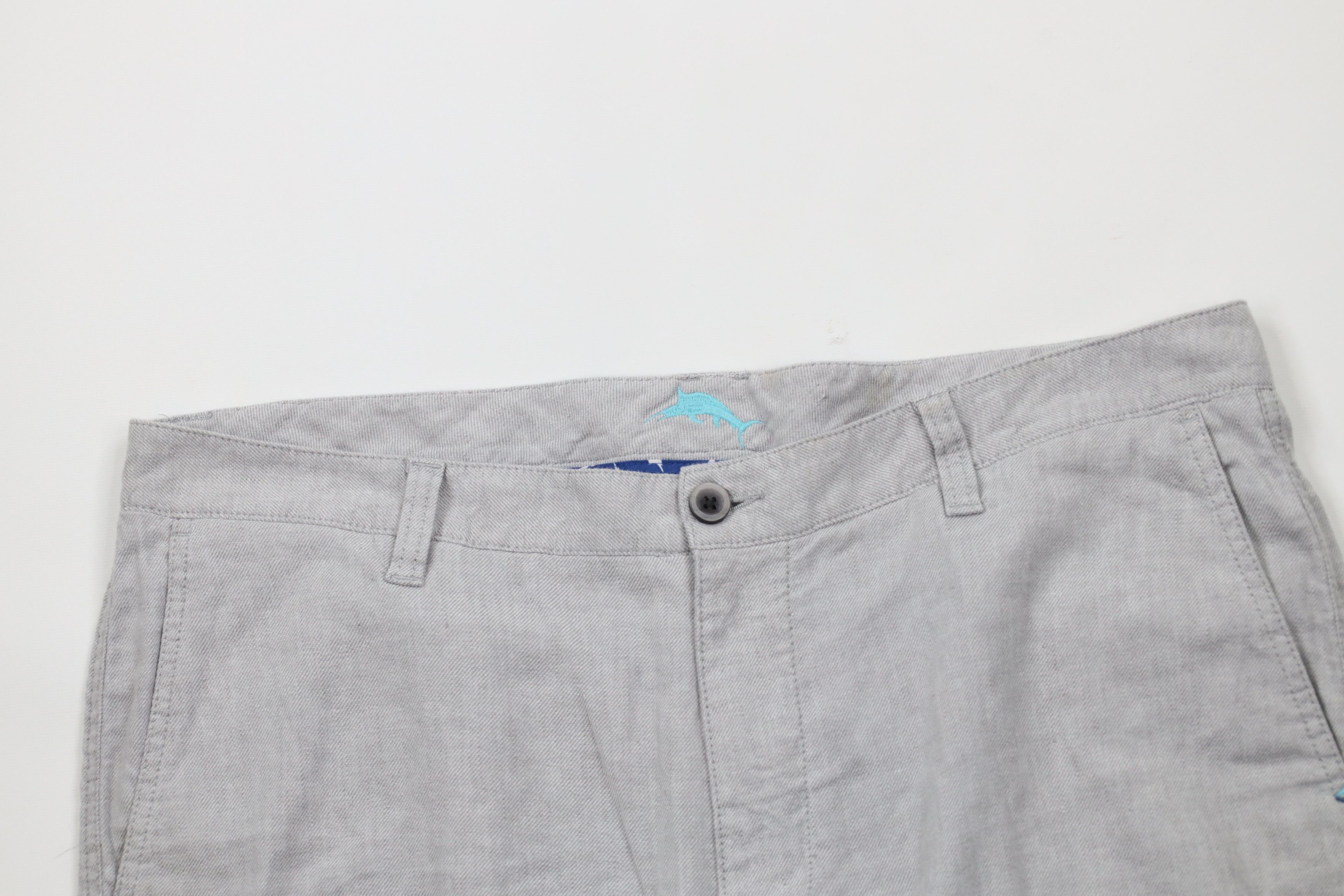 Tommy Bahama × Vintage Vintage Tommy Bahama Linen Blend Flannel Chino Shorts Gray Size US 38 / EU 54 - 2 Thumbnail