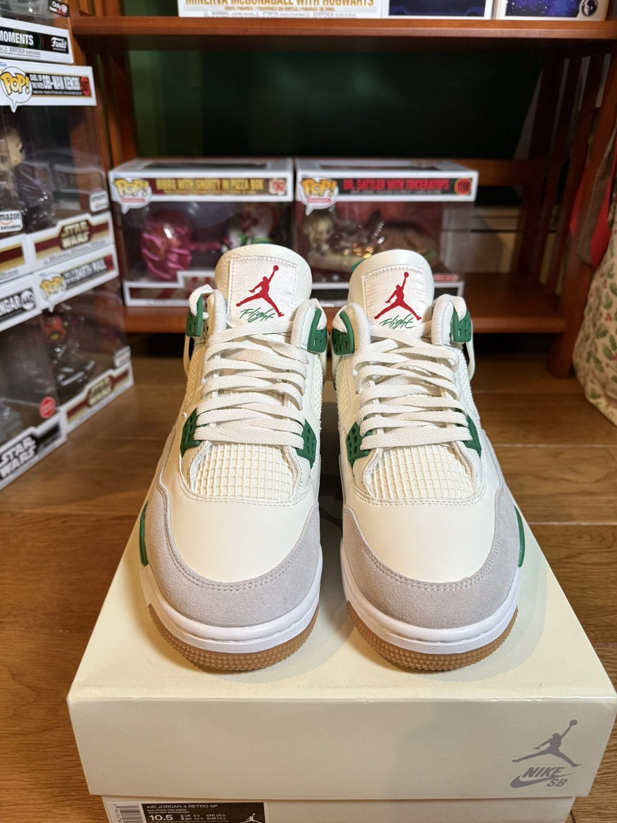 Jordan Brand Jordan 4 Retro SB “Pine Green” Size US 10.5 / EU 43-44 - 3 Thumbnail