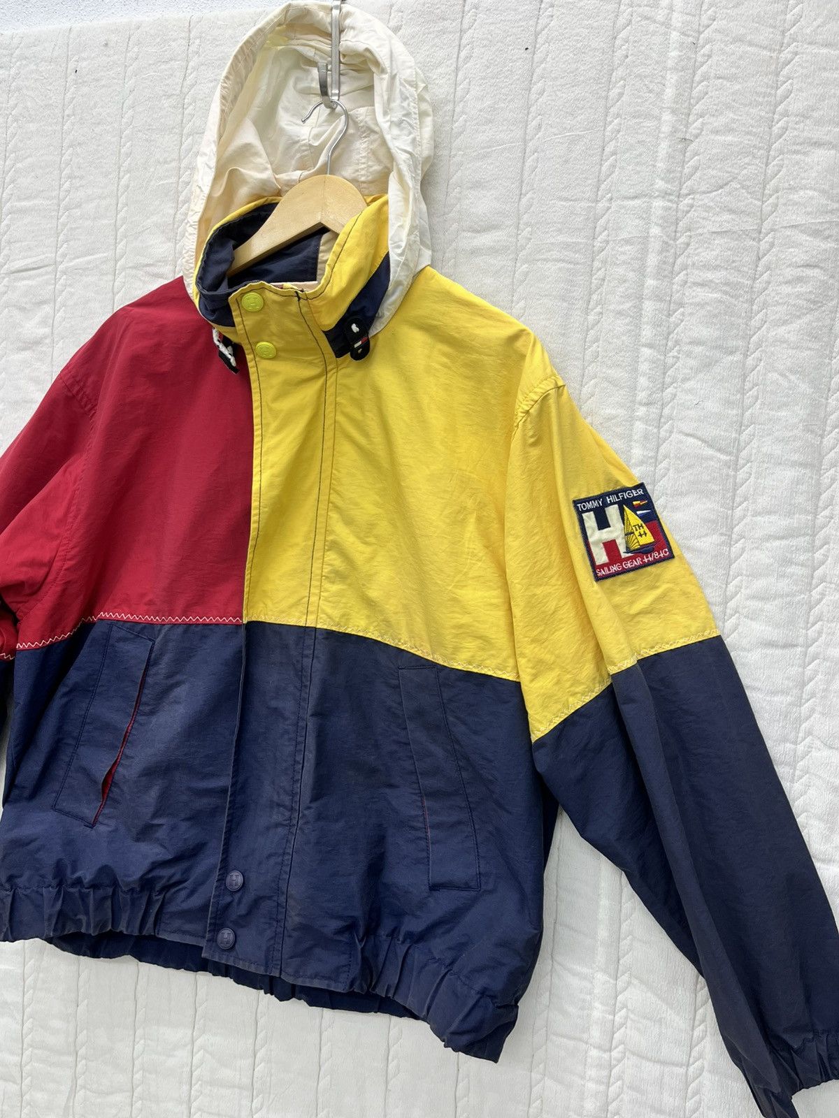 Japanese Brand × Tommy Hilfiger × Vintage ARCHIVE🔥VTG TOMMY HILFIGER SAILING GEAR CHORE JACKET Size US L / EU 52-54 / 3 - 3 Thumbnail