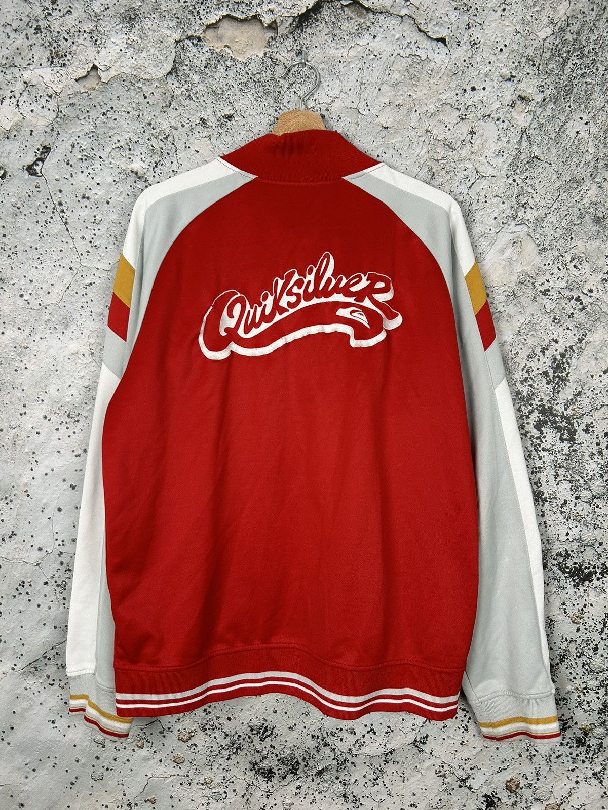 Quiksilver Vintage Quiksilver 90s Zip Up Sweatshirt Streetwear Hype Size US XL / EU 56 / 4 - 1 Thumbnail