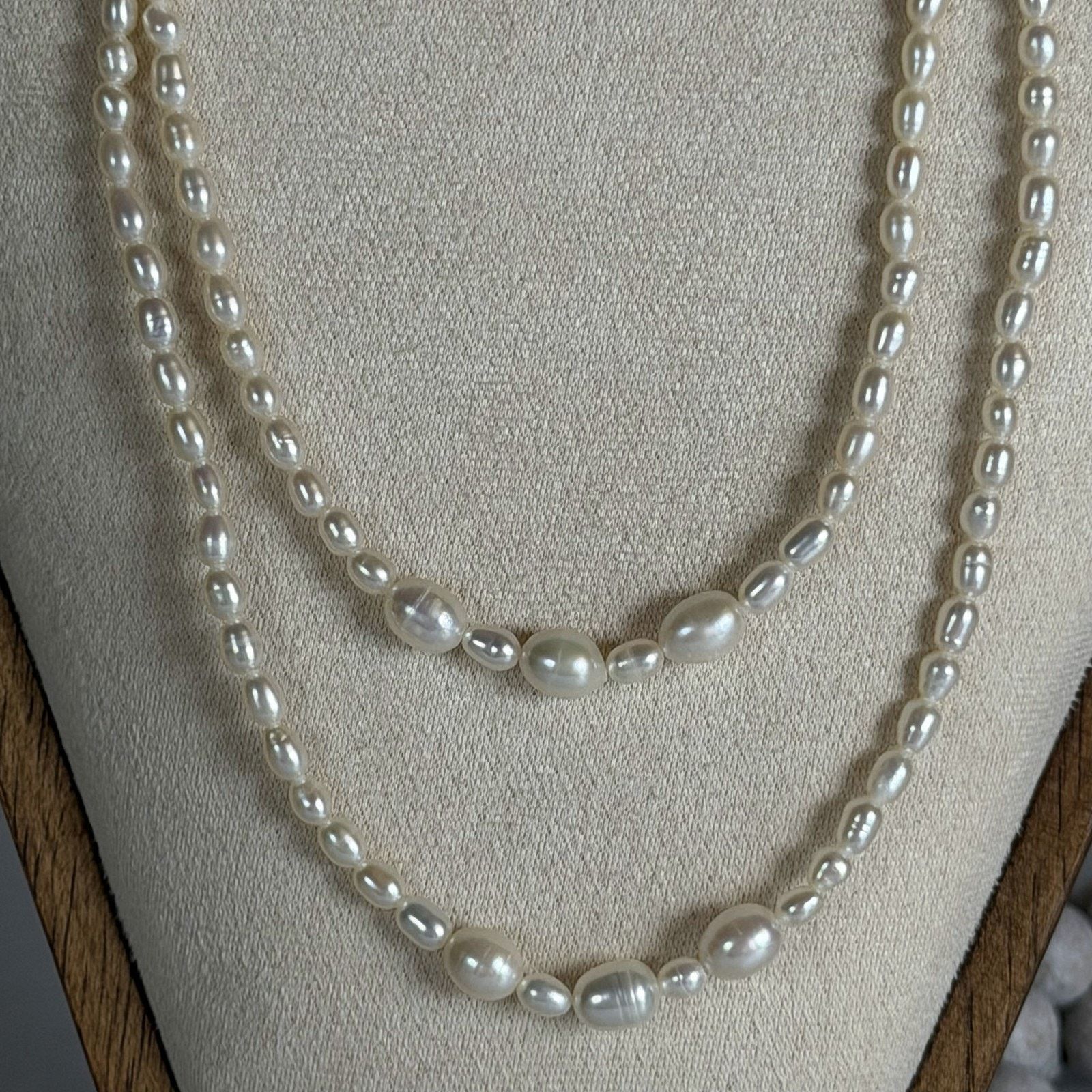 Other Classic VTG 1980s 66" 5mm Faux Pearl Flapper-Length Necklace Size ONE SIZE - 3 Thumbnail