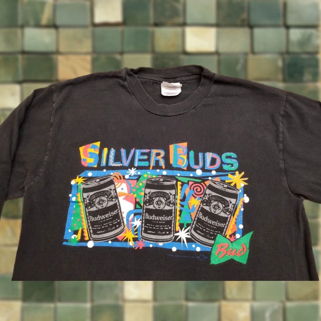 Hanes VINTAGE Budweiser Shirt Mens M Black Christmas Silver Buds Anheuser-Busch LS TEE Size US M / EU 48-50 / 2 - 1 Thumbnail