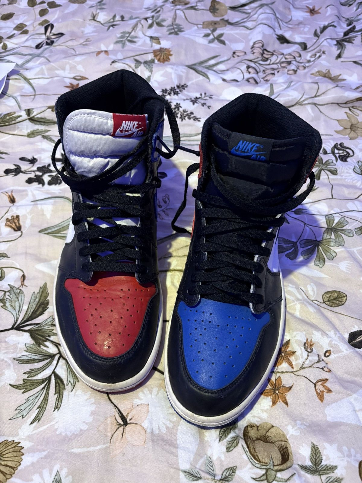 Jordan Brand Jordan 1 High Top 3 Size US 12.5 / EU 45-46 - 3 Thumbnail