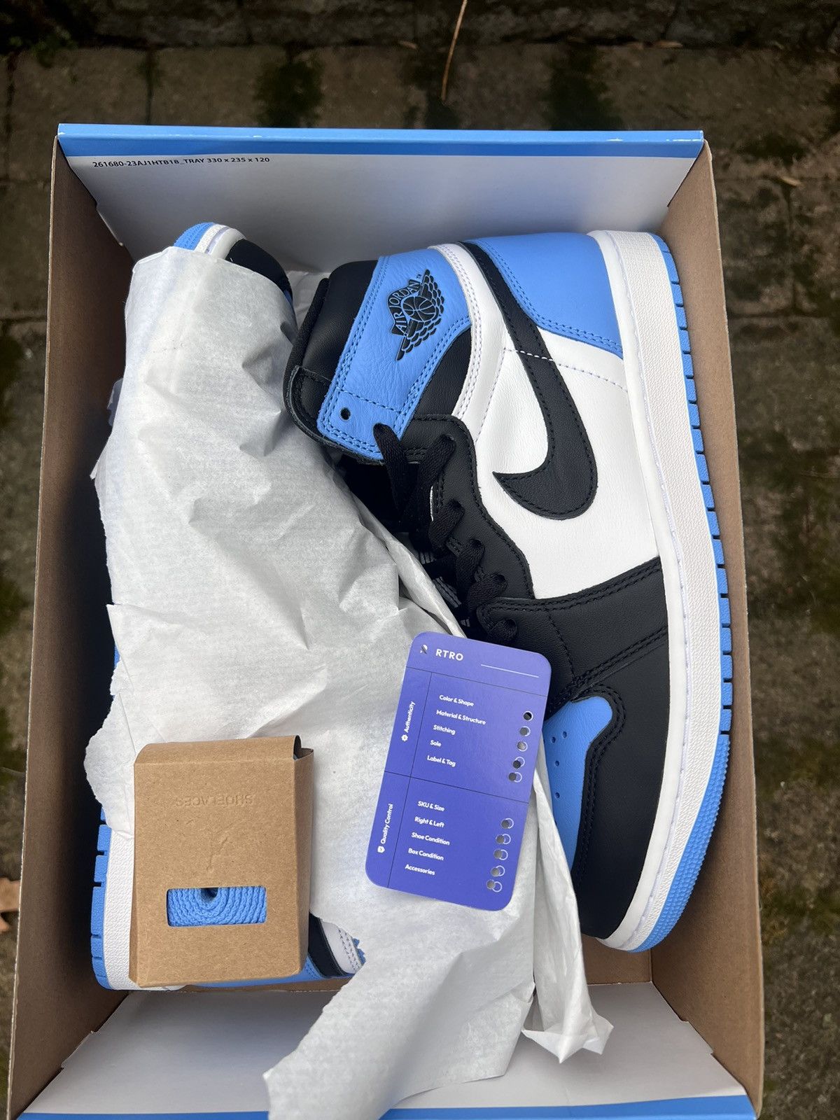 Jordan Brand × Nike Air Jordan 1 Retro UNC Toe - Sz. 10.5 - DS Size US 10.5 / EU 43-44 - 1 Thumbnail