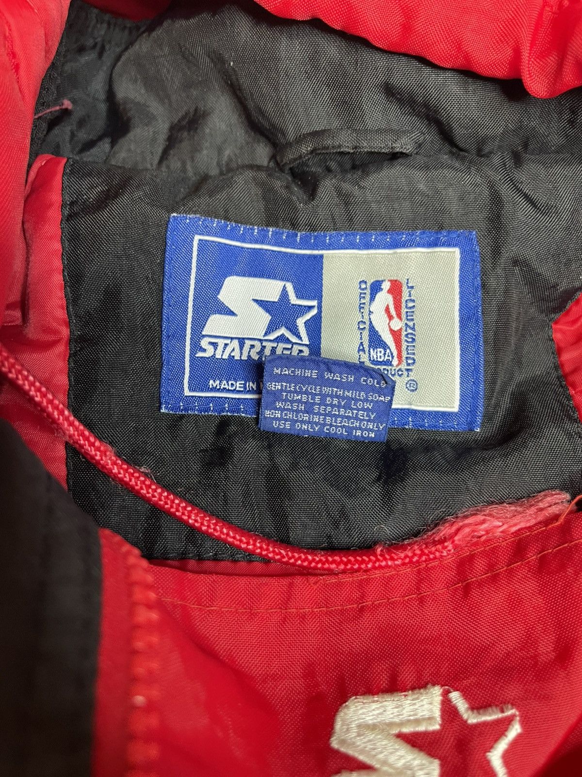 Starter Chicago Bulls Starter Jacket Sz XL with Defects *READ Size US XL / EU 56 / 4 - 10 Thumbnail