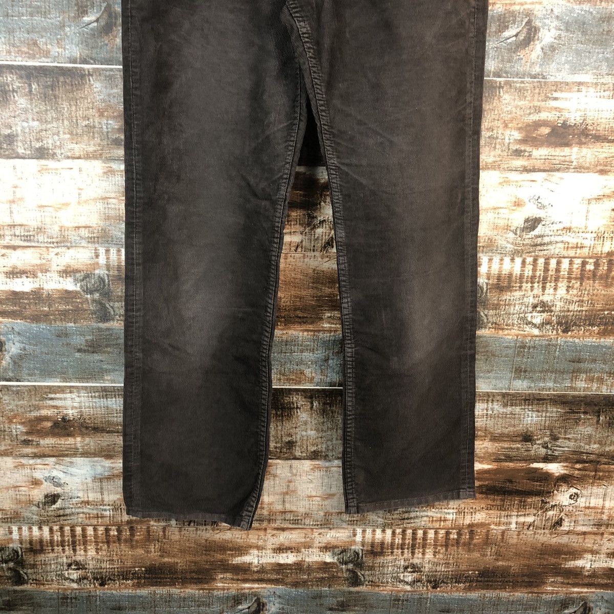Levi's DLL Levis 702 Brown Corduroy cargo Pants #C012 Size US 31 - 6 Thumbnail