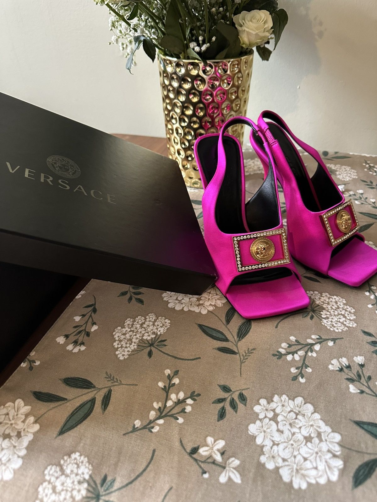 Versace Versace Pink High-Heeled Slingback Sandals Size US 6.5 / IT 36.5 - 2 Thumbnail