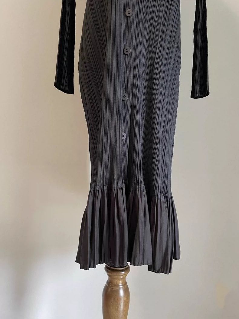 Issey Miyake Issey Miyake size:2 Black folding small lapel long-sleeved Size M / US 6-8 / IT 42-44 - 4 Thumbnail