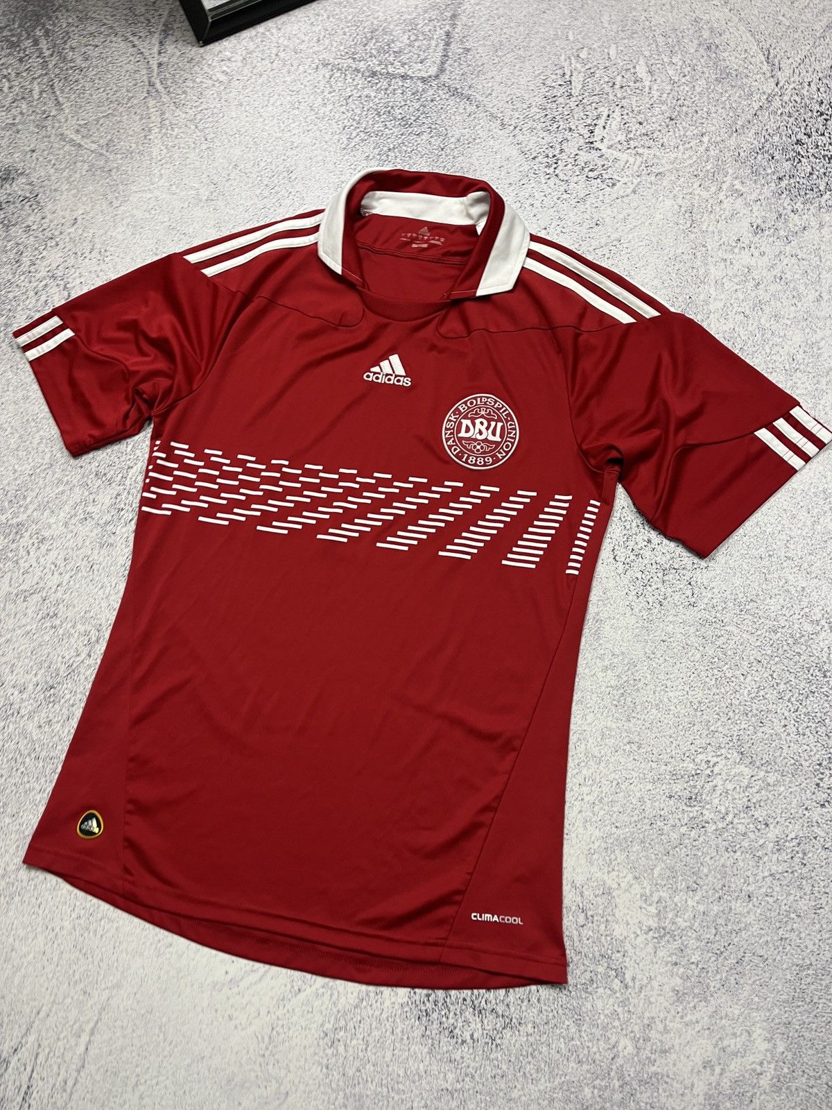 Adidas × Vintage Adidas Denmark 2009/10 Dansk Soccer Jersey Football Shirt Size US M / EU 48-50 / 2 - 3 Thumbnail