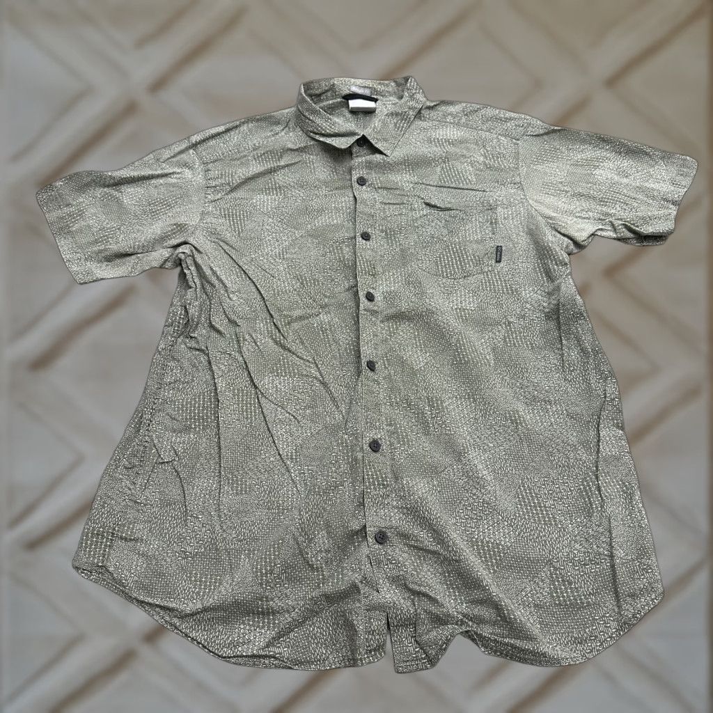 Vintage Columbia Button-Up Shirt Mens XL Green White Patterned Short Sleeve 100% Cotton Casual Outdoor Size US XL / EU 56 / 4 - 1 Thumbnail
